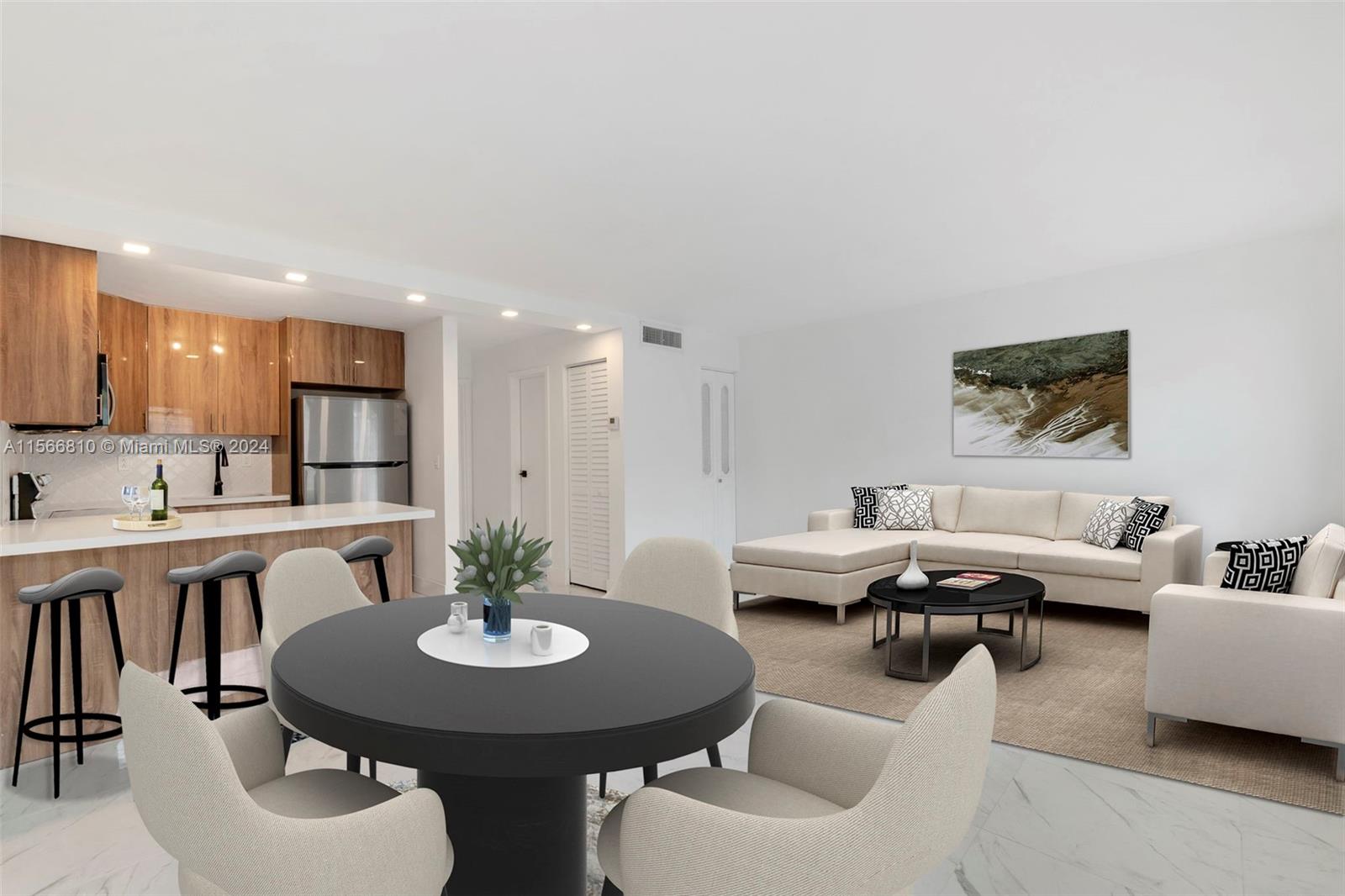 611 NE 14th Ave 102, Fort Lauderdale, Florida 33304, 1 Bedroom Bedrooms, ,1 BathroomBathrooms,Residential,For Sale,611 NE 14th Ave 102,A11566810
