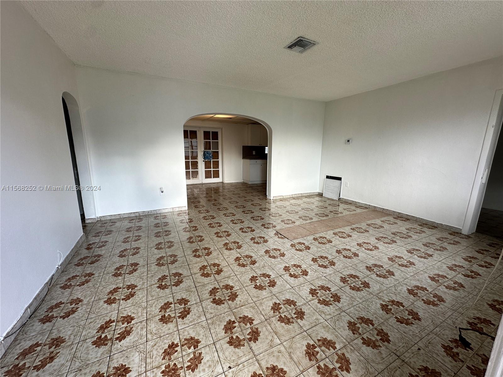 810 NW 17th Ct, Miami, Florida 33125, 4 Bedrooms Bedrooms, ,2 BathroomsBathrooms,Residential,For Sale,810 NW 17th Ct,A11568252