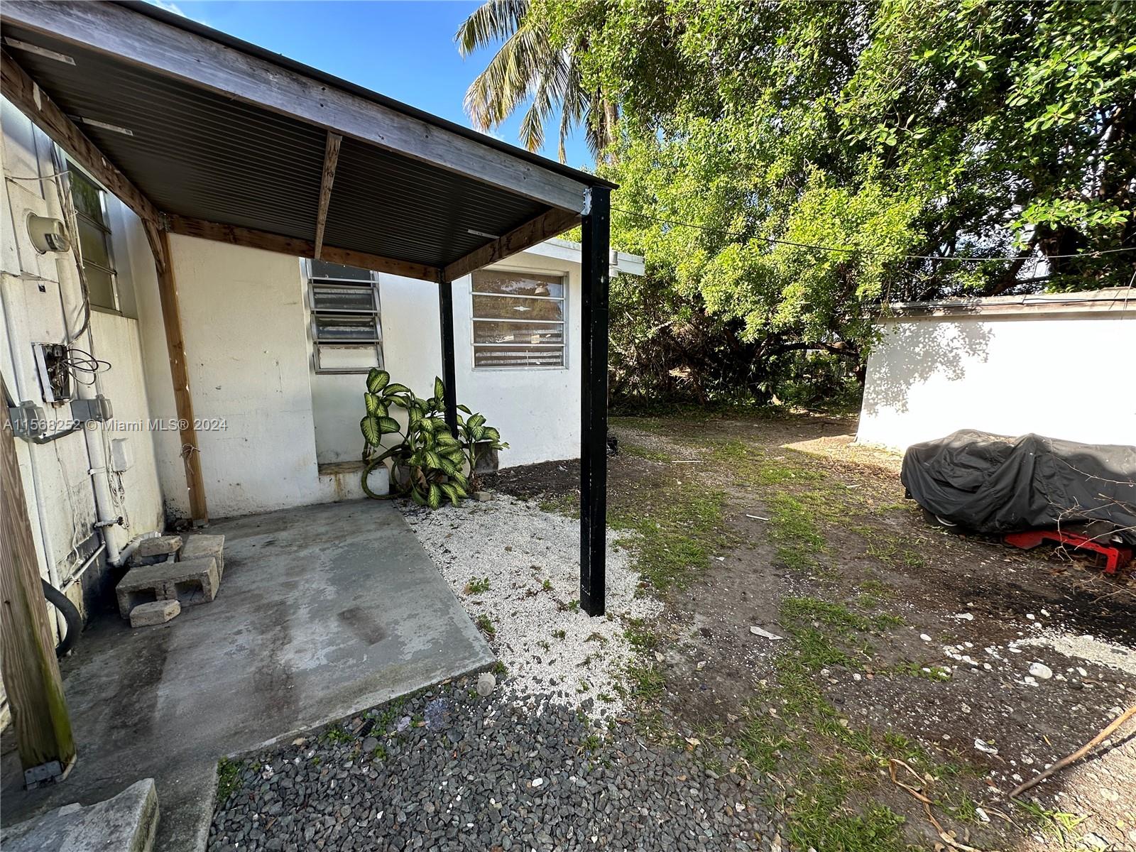 810 NW 17th Ct, Miami, Florida 33125, 4 Bedrooms Bedrooms, ,2 BathroomsBathrooms,Residential,For Sale,810 NW 17th Ct,A11568252