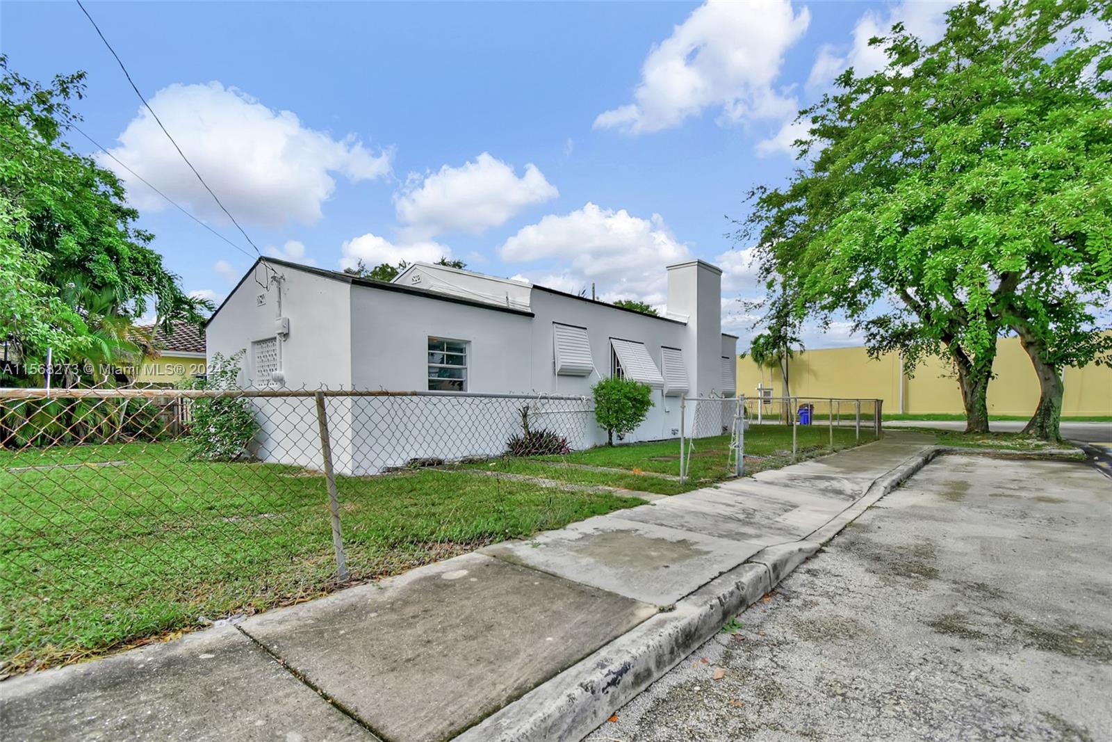 4921 NW 6th Ave, Miami, Florida 33127, 3 Bedrooms Bedrooms, ,1 BathroomBathrooms,Residential,For Sale,4921 NW 6th Ave,A11568273