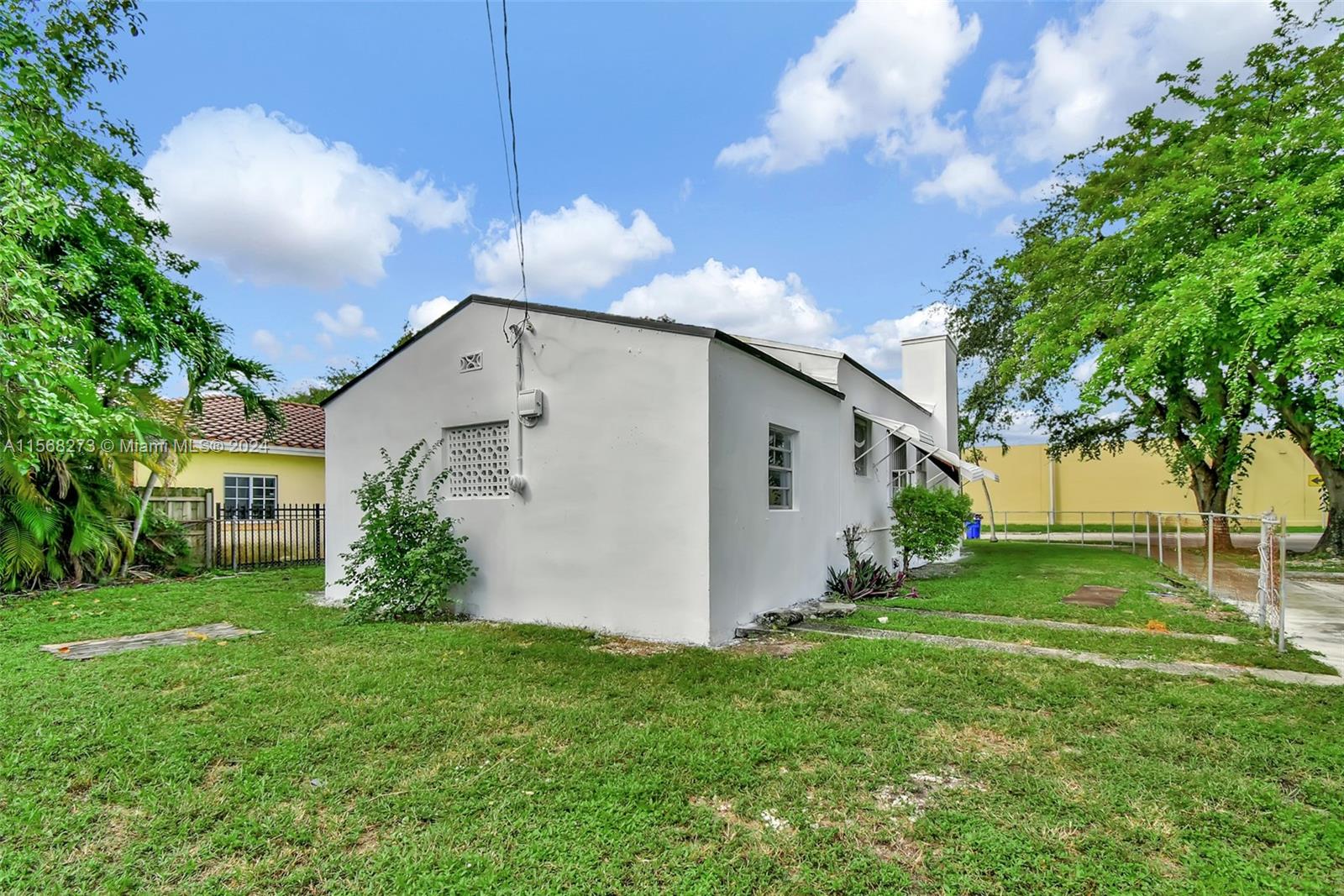 4921 NW 6th Ave, Miami, Florida 33127, 3 Bedrooms Bedrooms, ,1 BathroomBathrooms,Residential,For Sale,4921 NW 6th Ave,A11568273