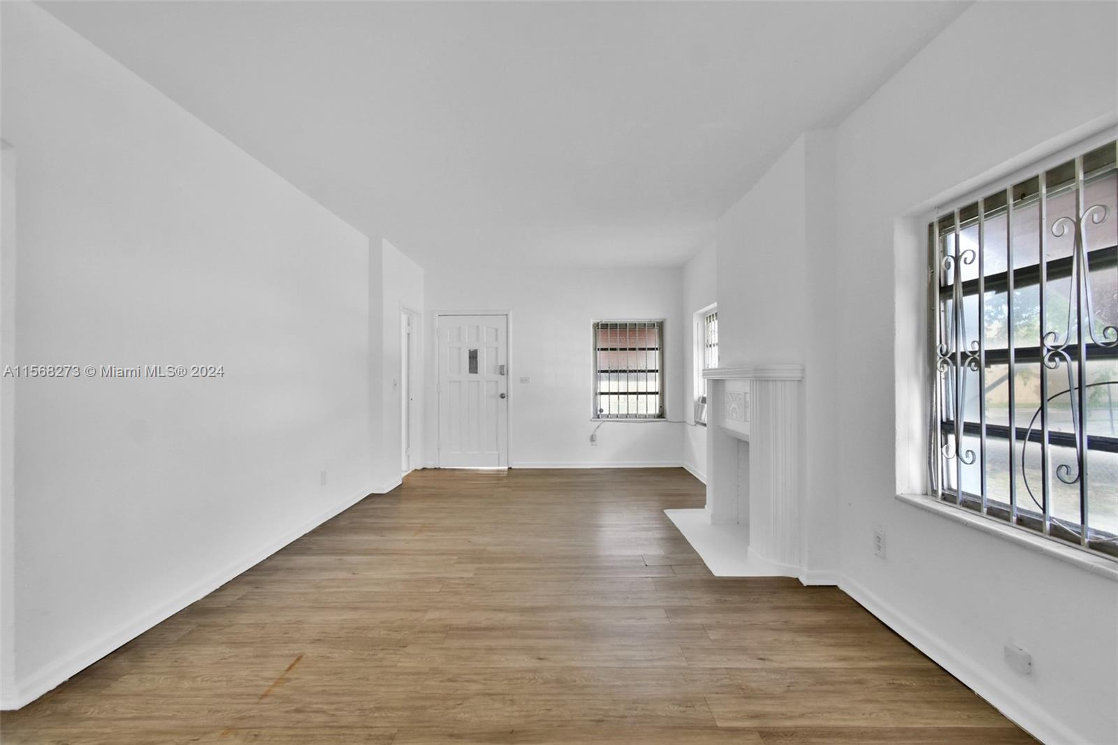Listing Photo 6