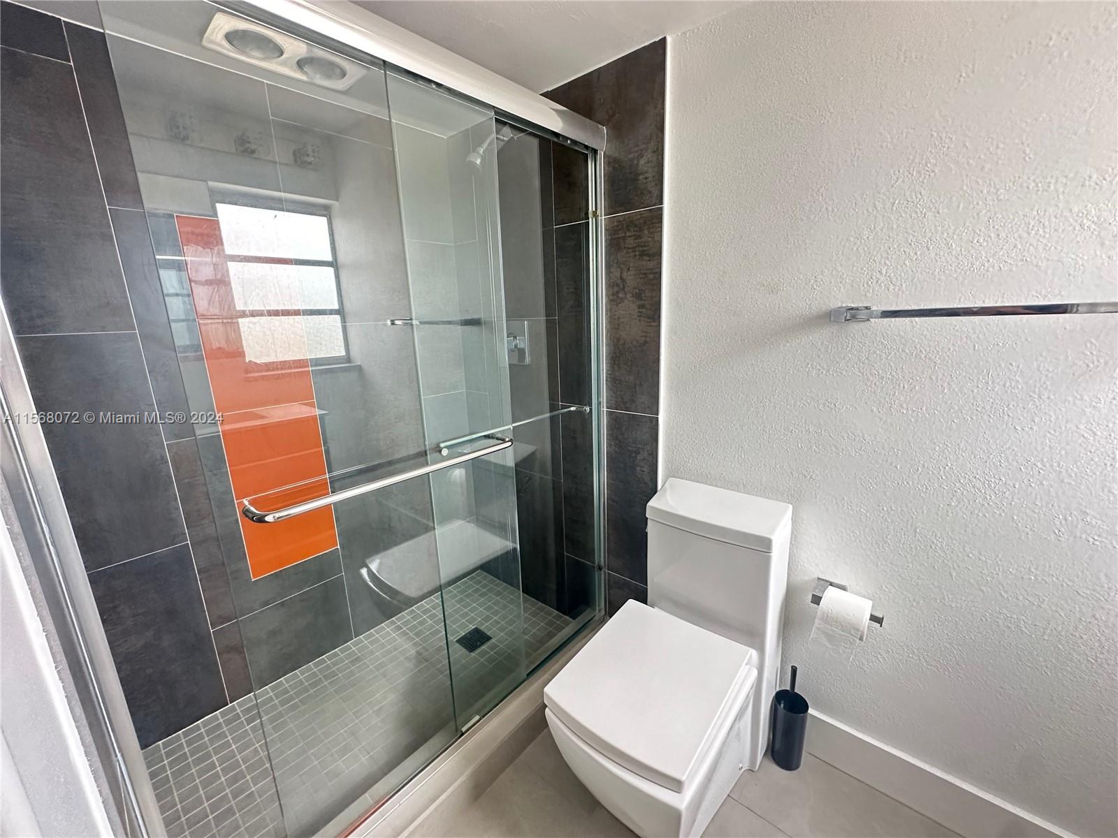 900 NE 12th Ave 501, Hallandale Beach, Florida 33009, 2 Bedrooms Bedrooms, ,2 BathroomsBathrooms,Residentiallease,For Rent,900 NE 12th Ave 501,A11568072
