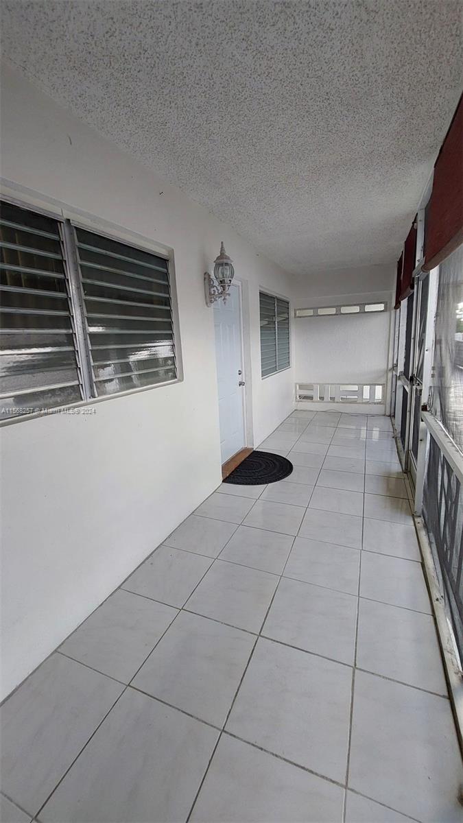 1430 NE 170th St 318, North Miami Beach, Florida 33162, 2 Bedrooms Bedrooms, ,2 BathroomsBathrooms,Residential,For Sale,1430 NE 170th St 318,A11568257