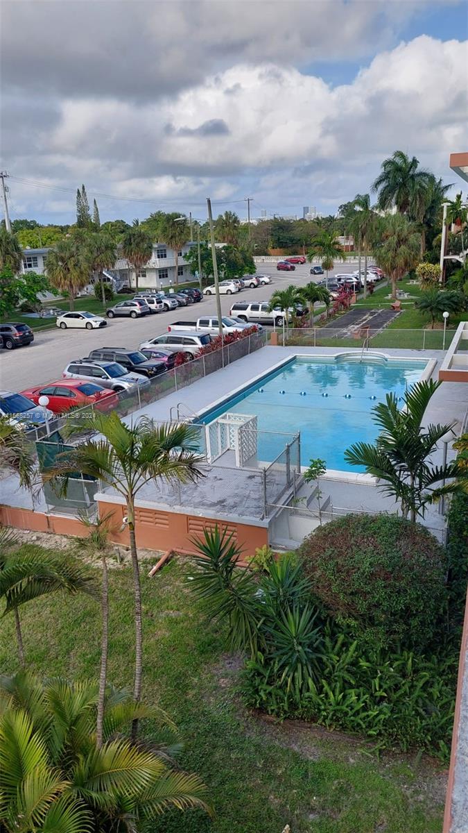 1430 NE 170th St 318, North Miami Beach, Florida 33162, 2 Bedrooms Bedrooms, ,2 BathroomsBathrooms,Residential,For Sale,1430 NE 170th St 318,A11568257