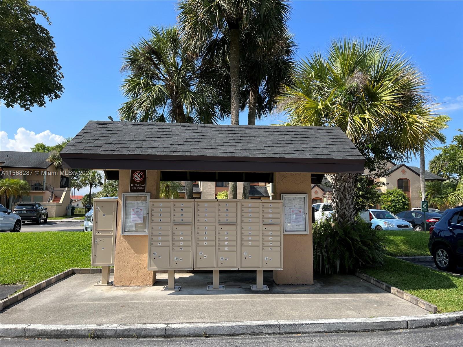 8211 NW 191st St 3-E, Hialeah, Florida 33015, 2 Bedrooms Bedrooms, ,2 BathroomsBathrooms,Residentiallease,For Rent,8211 NW 191st St 3-E,A11568287