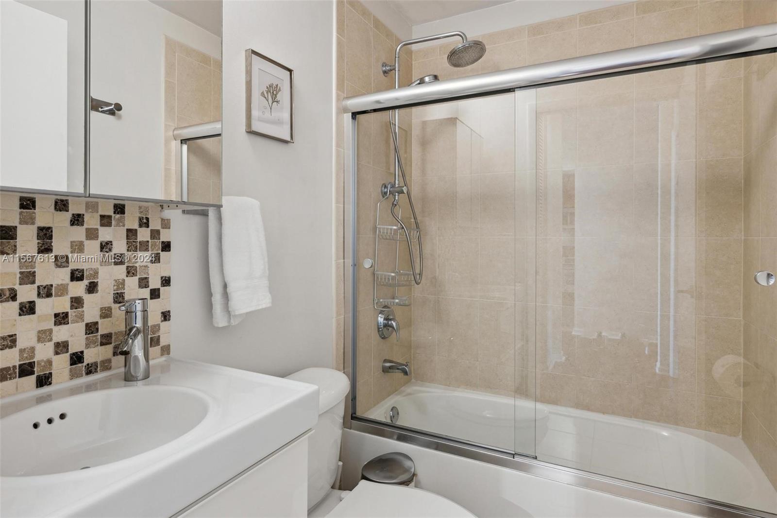 3340 NE 190th St 705, Aventura, Florida 33180, 3 Bedrooms Bedrooms, ,3 BathroomsBathrooms,Residential,For Sale,3340 NE 190th St 705,A11567613