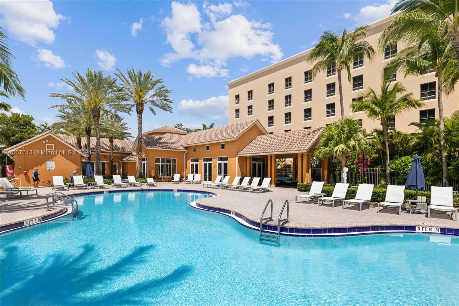 3340 NE 190th St 705, Aventura, Florida 33180, 3 Bedrooms Bedrooms, ,3 BathroomsBathrooms,Residential,For Sale,3340 NE 190th St 705,A11567613