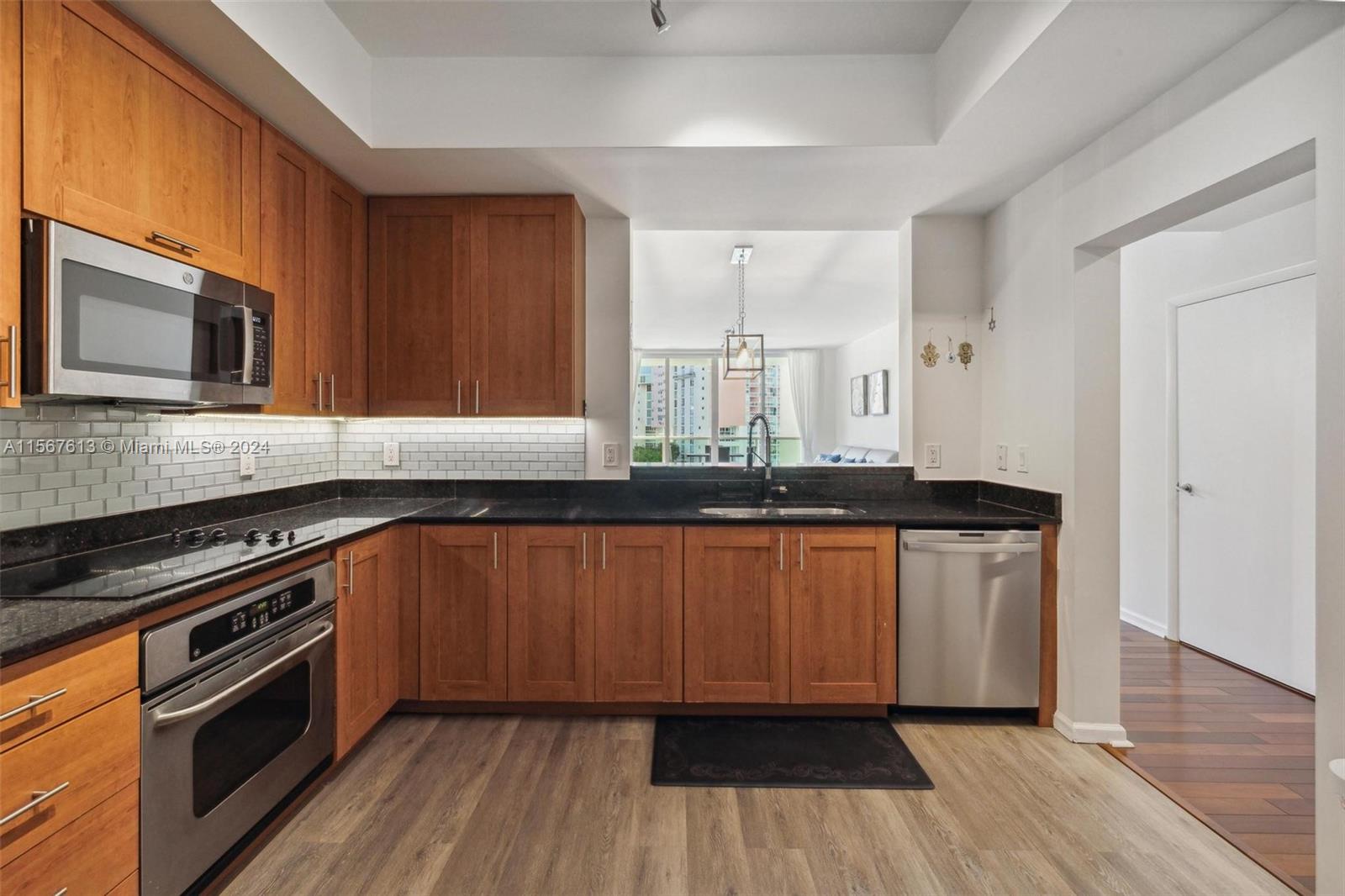 3340 NE 190th St 705, Aventura, Florida 33180, 3 Bedrooms Bedrooms, ,3 BathroomsBathrooms,Residential,For Sale,3340 NE 190th St 705,A11567613