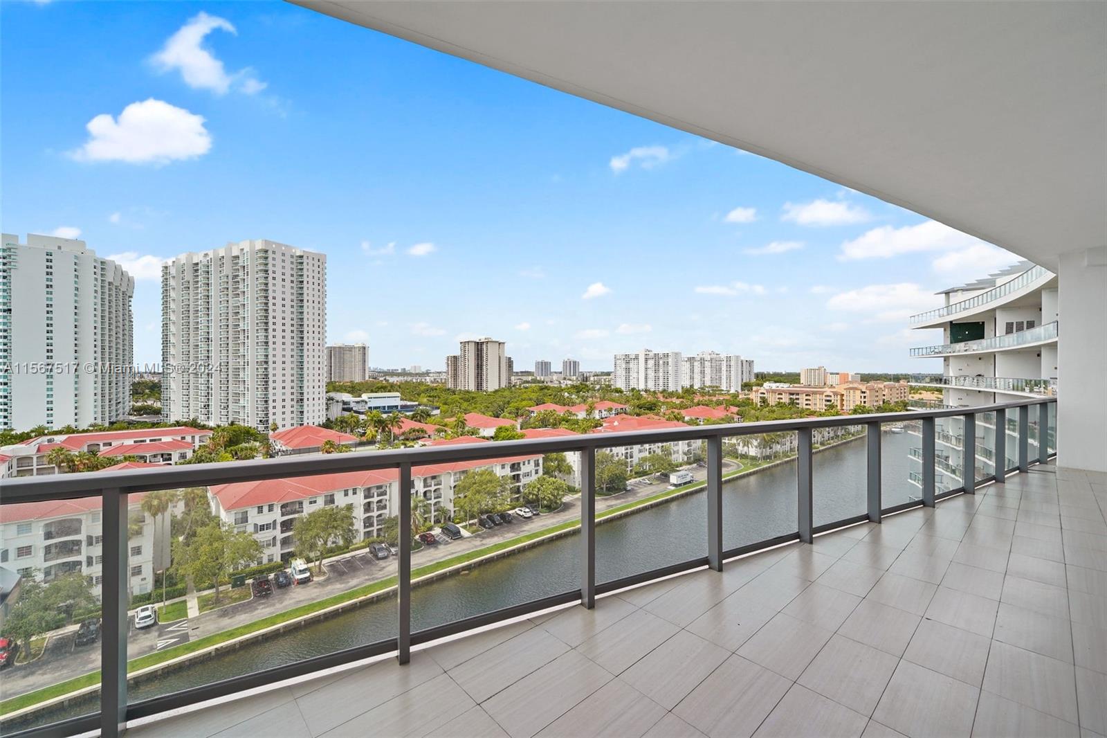 3250 NE 188th St LPH07, Aventura, Florida 33180, 3 Bedrooms Bedrooms, ,4 BathroomsBathrooms,Residentiallease,For Rent,3250 NE 188th St LPH07,A11567517