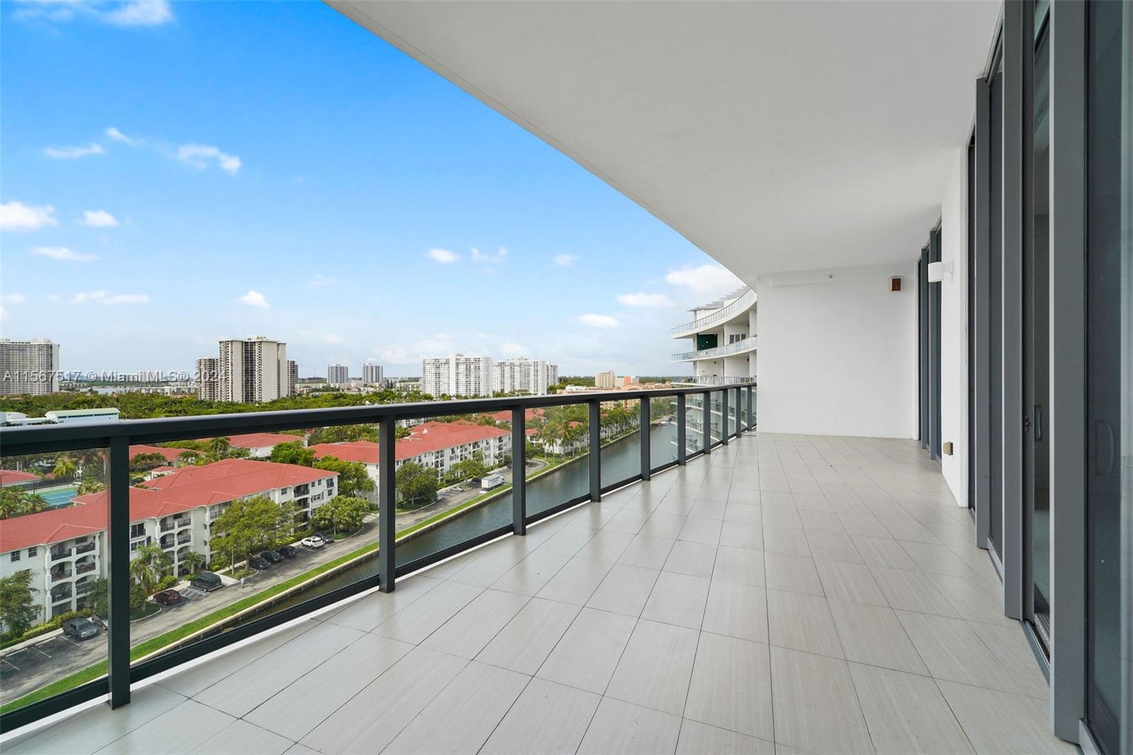 3250 NE 188th St LPH07, Aventura, Florida 33180, 3 Bedrooms Bedrooms, ,4 BathroomsBathrooms,Residentiallease,For Rent,3250 NE 188th St LPH07,A11567517