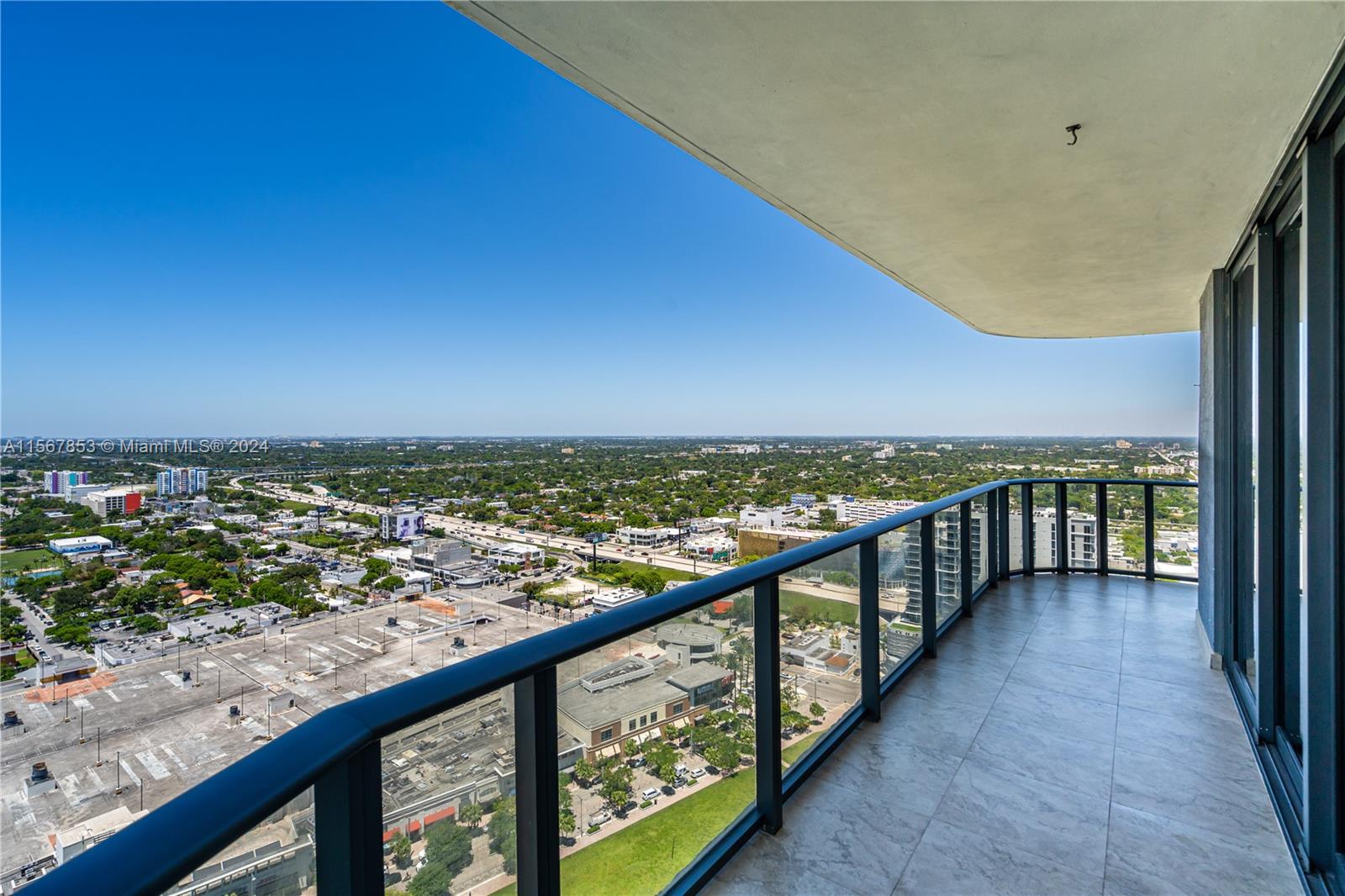 121 NE 34th St 3116, Miami, Florida 33137, 2 Bedrooms Bedrooms, ,2 BathroomsBathrooms,Residentiallease,For Rent,121 NE 34th St 3116,A11567853