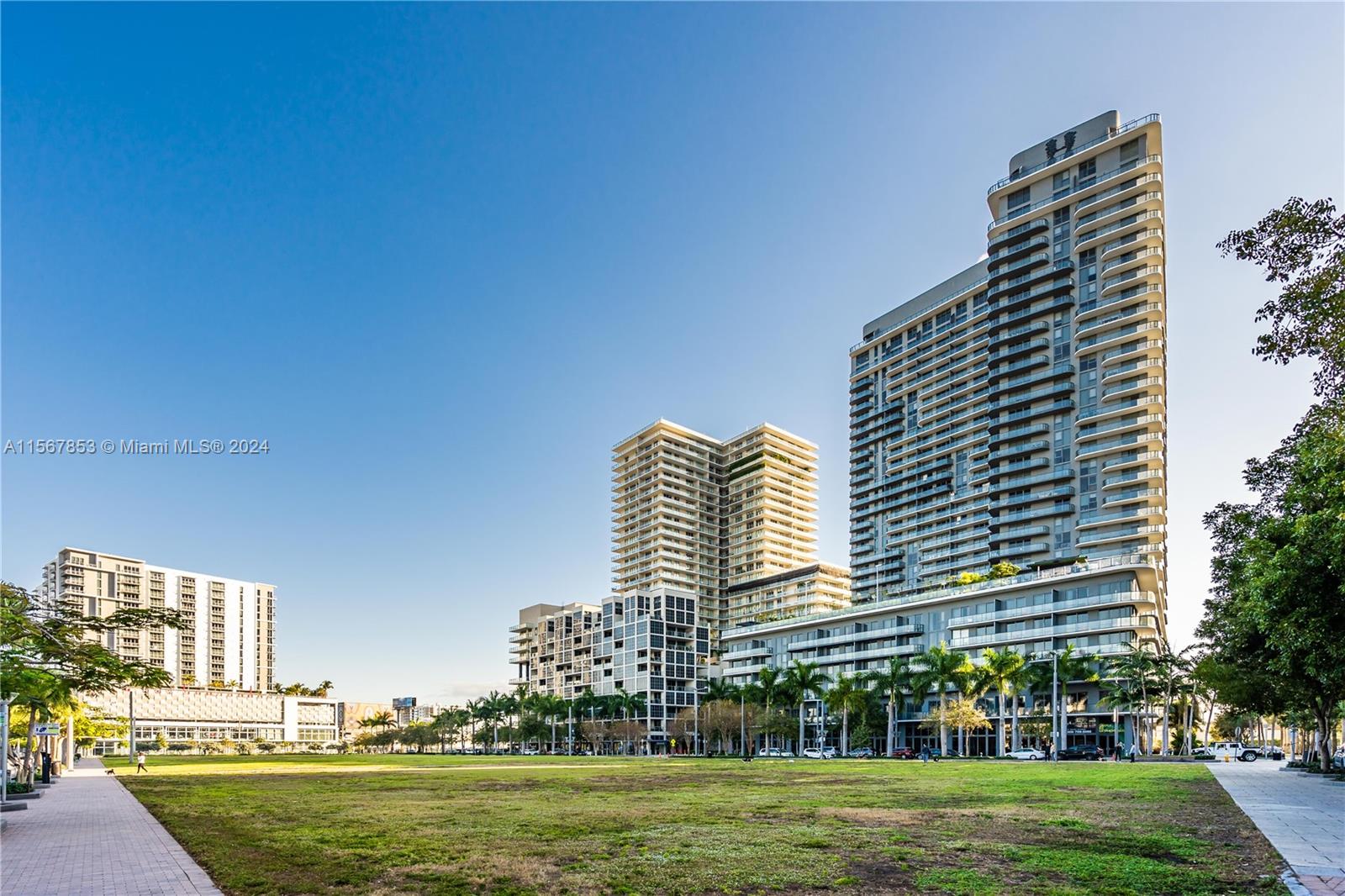 121 NE 34th St 3116, Miami, Florida 33137, 2 Bedrooms Bedrooms, ,2 BathroomsBathrooms,Residentiallease,For Rent,121 NE 34th St 3116,A11567853