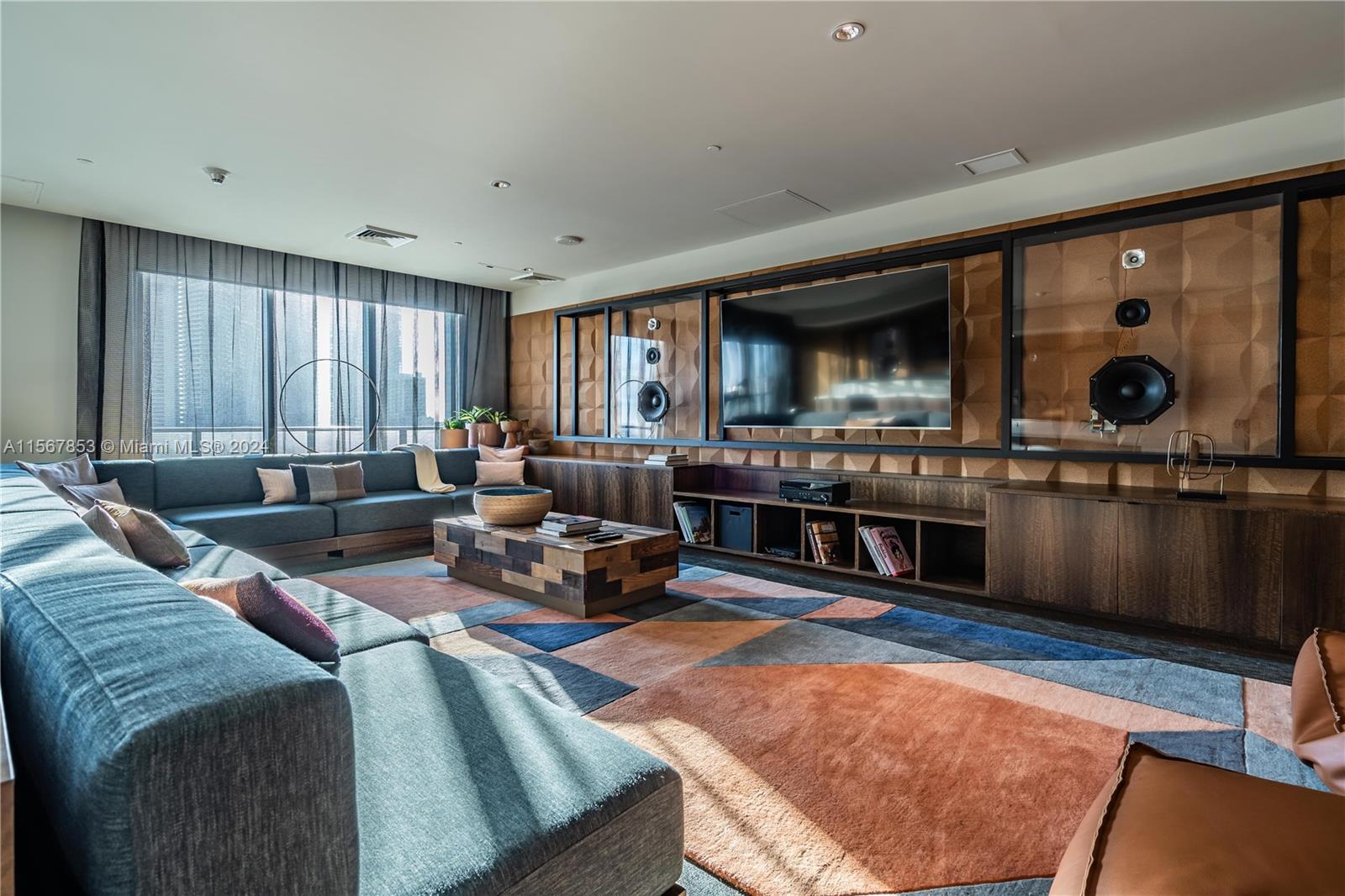 121 NE 34th St 3116, Miami, Florida 33137, 2 Bedrooms Bedrooms, ,2 BathroomsBathrooms,Residentiallease,For Rent,121 NE 34th St 3116,A11567853