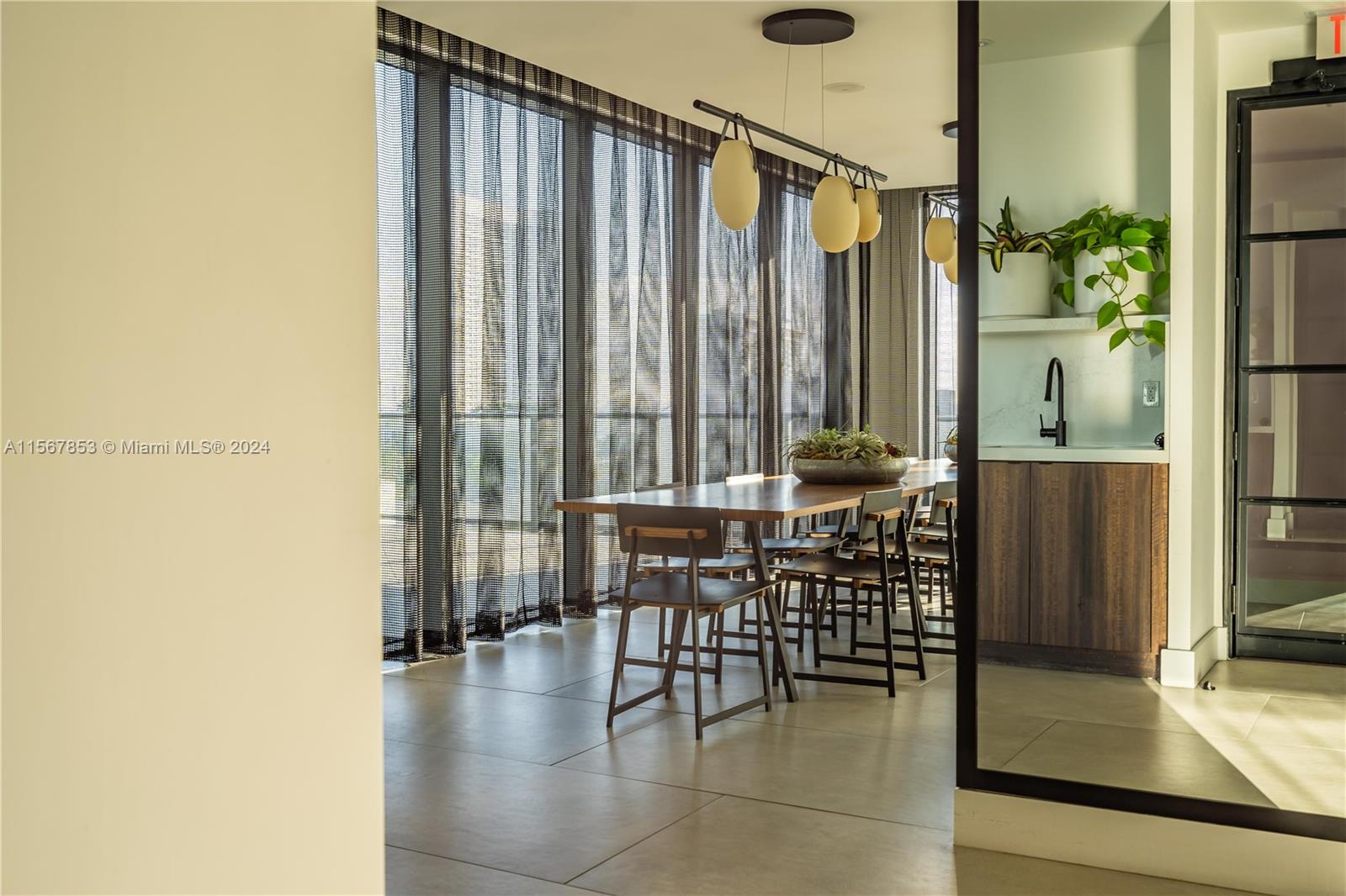 121 NE 34th St 3116, Miami, Florida 33137, 2 Bedrooms Bedrooms, ,2 BathroomsBathrooms,Residentiallease,For Rent,121 NE 34th St 3116,A11567853
