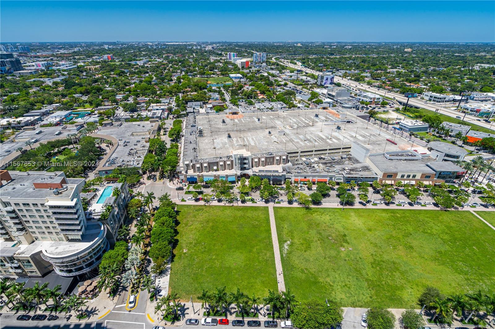 121 NE 34th St 3116, Miami, Florida 33137, 2 Bedrooms Bedrooms, ,2 BathroomsBathrooms,Residentiallease,For Rent,121 NE 34th St 3116,A11567853