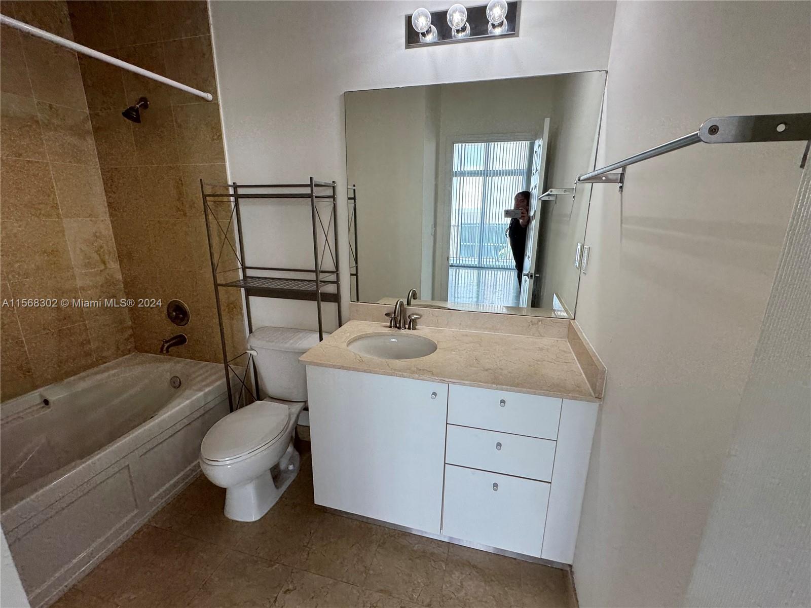 2100 Van Buren St 317, Hollywood, Florida 33020, 1 Bedroom Bedrooms, ,1 BathroomBathrooms,Residentiallease,For Rent,2100 Van Buren St 317,A11568302