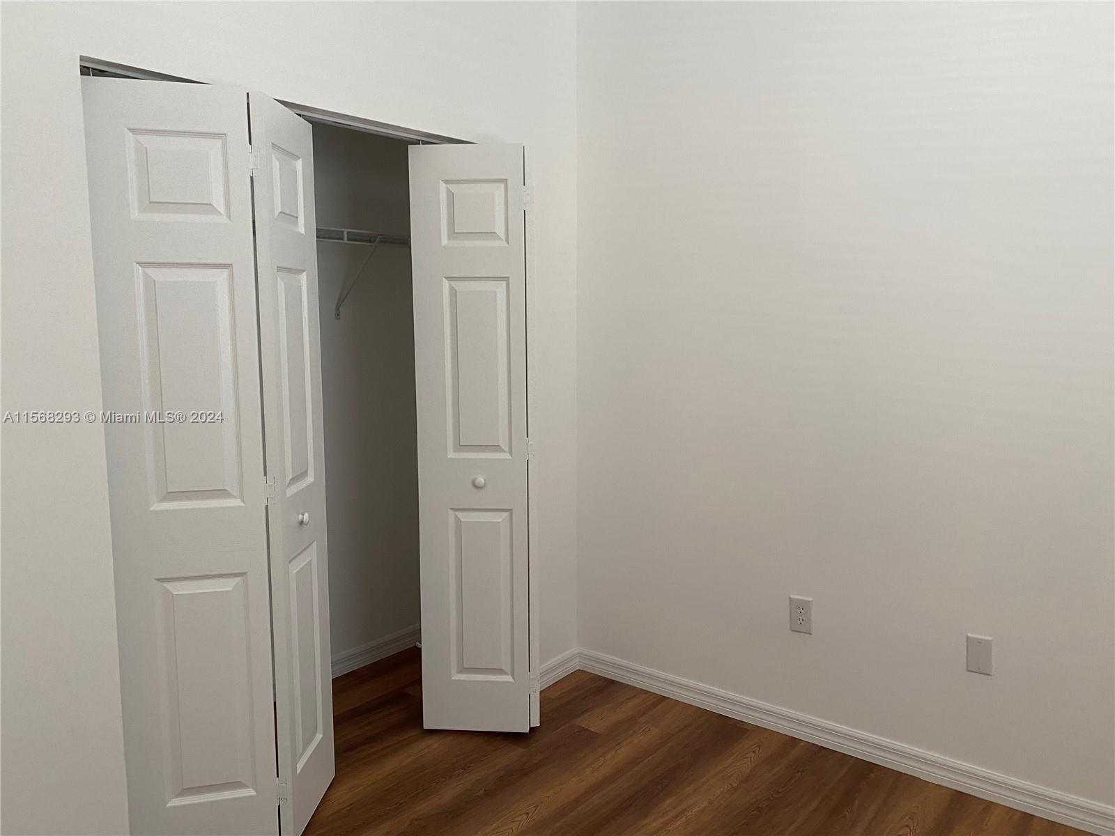 987 NE 42nd Ter, Homestead, Florida 33033, 3 Bedrooms Bedrooms, ,2 BathroomsBathrooms,Residential,For Sale,987 NE 42nd Ter,A11568293