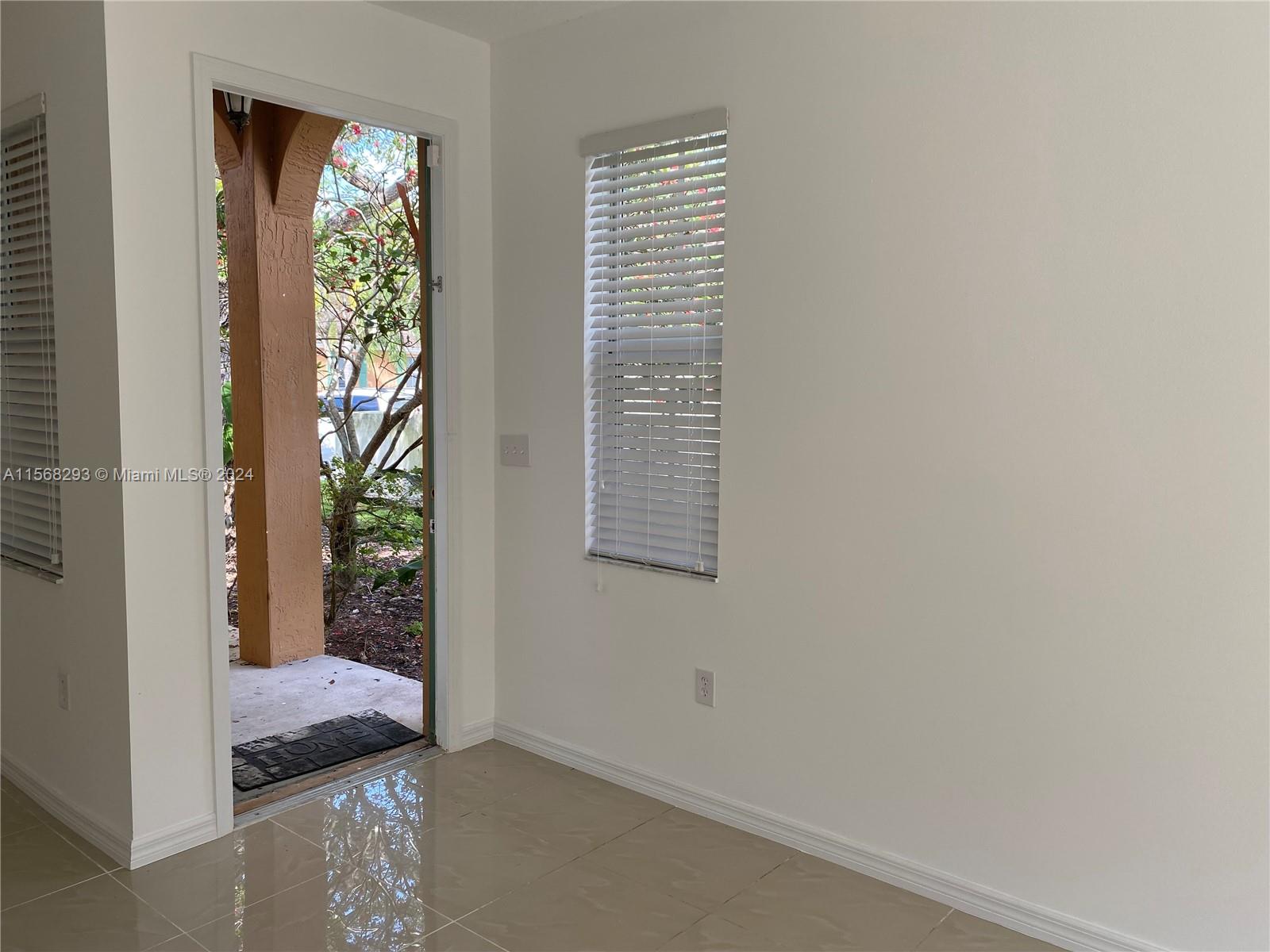 987 NE 42nd Ter, Homestead, Florida 33033, 3 Bedrooms Bedrooms, ,2 BathroomsBathrooms,Residential,For Sale,987 NE 42nd Ter,A11568293