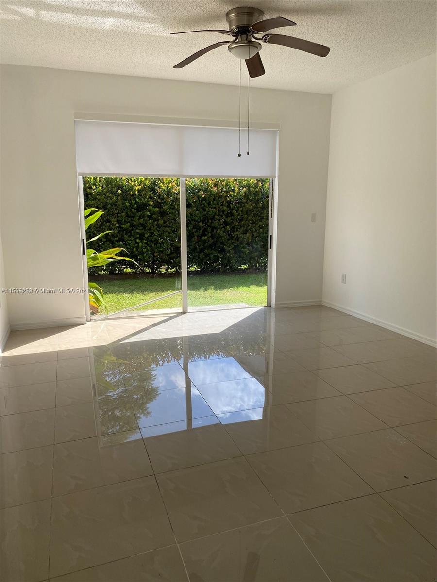 987 NE 42nd Ter, Homestead, Florida 33033, 3 Bedrooms Bedrooms, ,2 BathroomsBathrooms,Residential,For Sale,987 NE 42nd Ter,A11568293