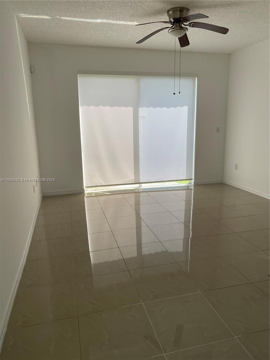 987 NE 42nd Ter, Homestead, Florida 33033, 3 Bedrooms Bedrooms, ,2 BathroomsBathrooms,Residential,For Sale,987 NE 42nd Ter,A11568293