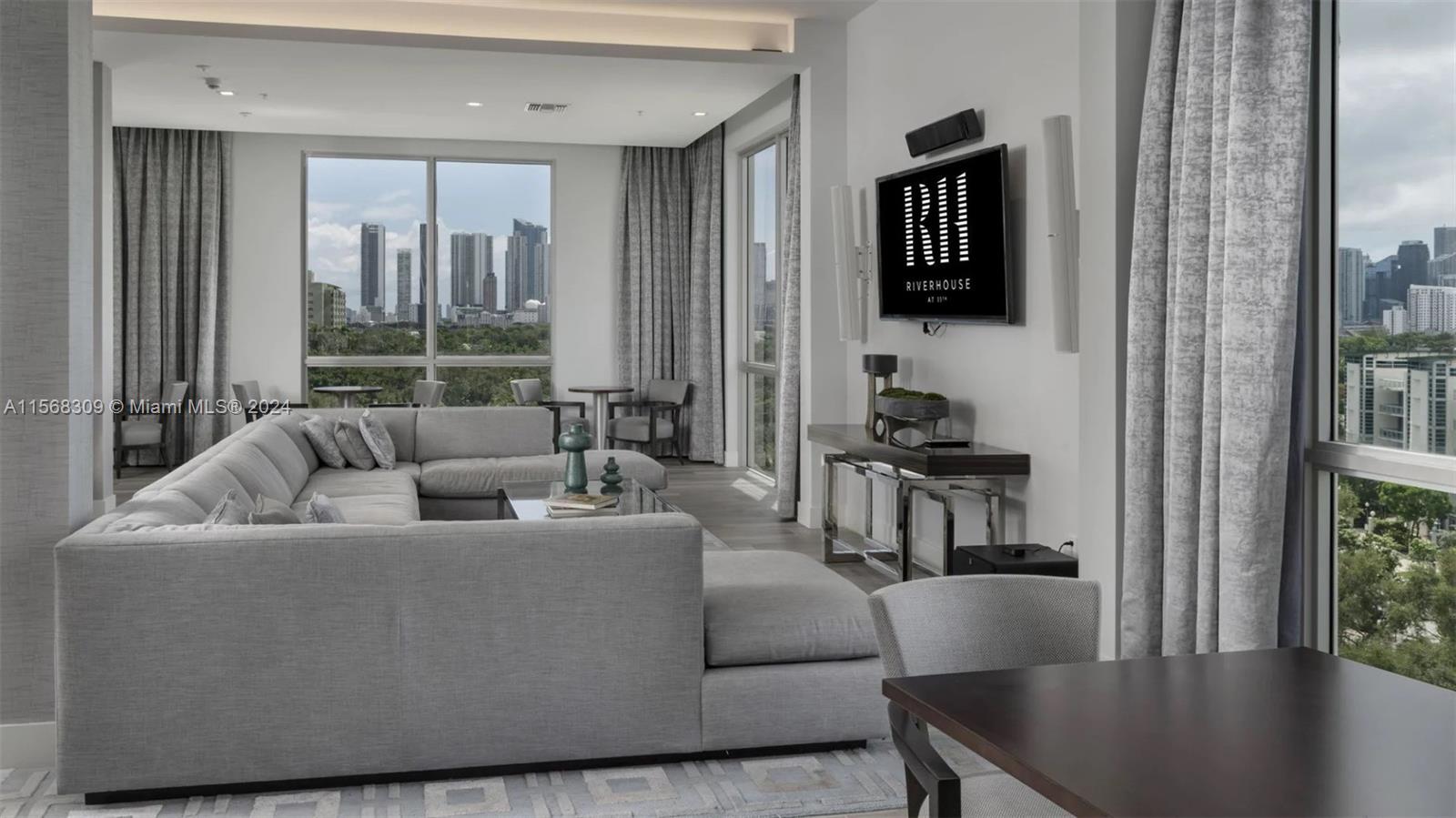 1170 NW 11th St A-329, Miami, Florida 33136, 2 Bedrooms Bedrooms, ,2 BathroomsBathrooms,Residentiallease,For Rent,1170 NW 11th St A-329,A11568309