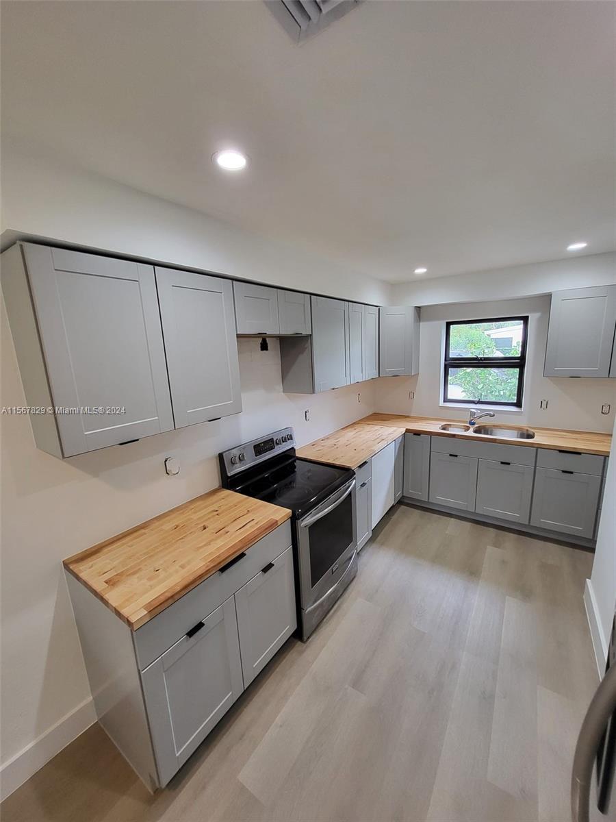 816 NE 91st Ter 0, Miami Shores, Florida 33138, 3 Bedrooms Bedrooms, ,2 BathroomsBathrooms,Residentiallease,For Rent,816 NE 91st Ter 0,A11567829