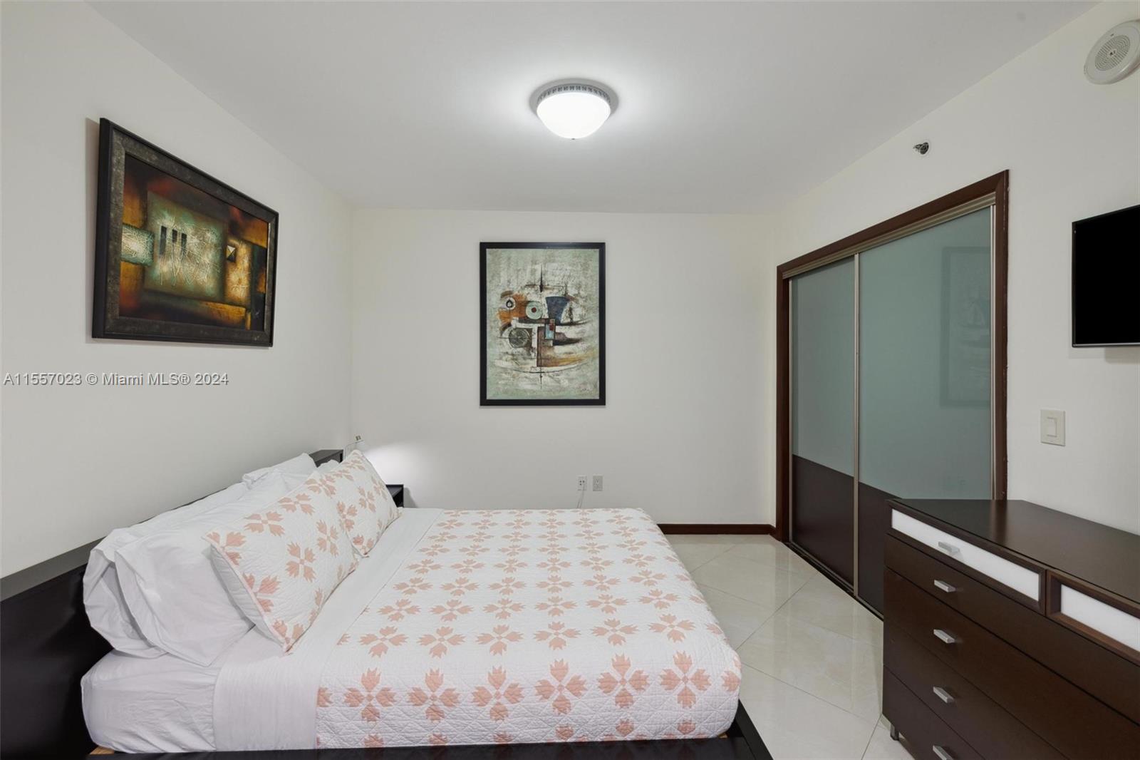 1830 S Ocean Dr 3909, Hallandale Beach, Florida 33009, 1 Bedroom Bedrooms, ,1 BathroomBathrooms,Residentiallease,For Rent,1830 S Ocean Dr 3909,A11557023