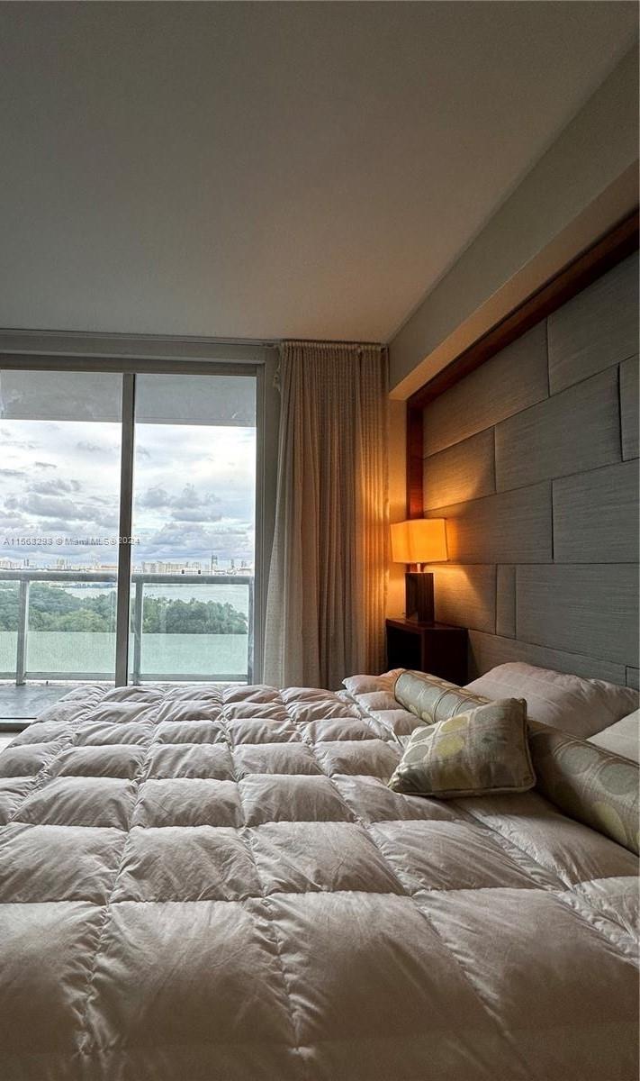 50 Biscayne Blvd 911, Miami, Florida 33132, ,1 BathroomBathrooms,Residentiallease,For Rent,50 Biscayne Blvd 911,A11568298