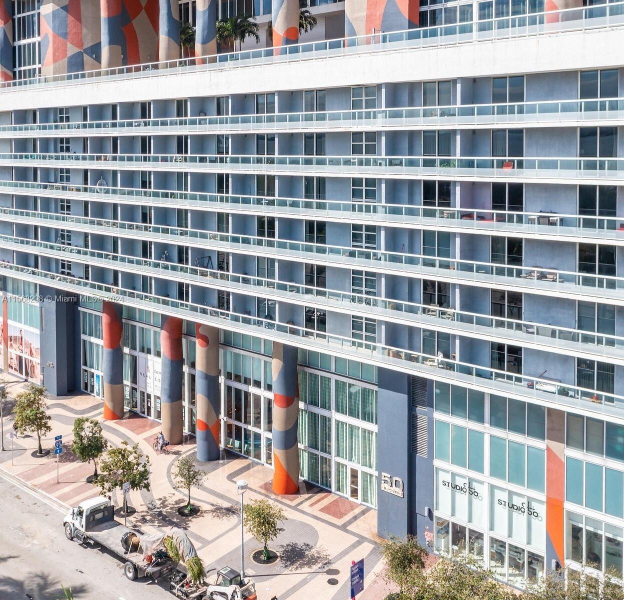 50 Biscayne Blvd 911, Miami, Florida 33132, ,1 BathroomBathrooms,Residentiallease,For Rent,50 Biscayne Blvd 911,A11568298