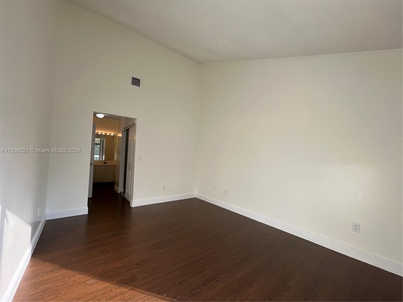 1818 Racquet Ct, North Lauderdale, Florida 33068, 3 Bedrooms Bedrooms, ,2 BathroomsBathrooms,Residentiallease,For Rent,1818 Racquet Ct,A11568321