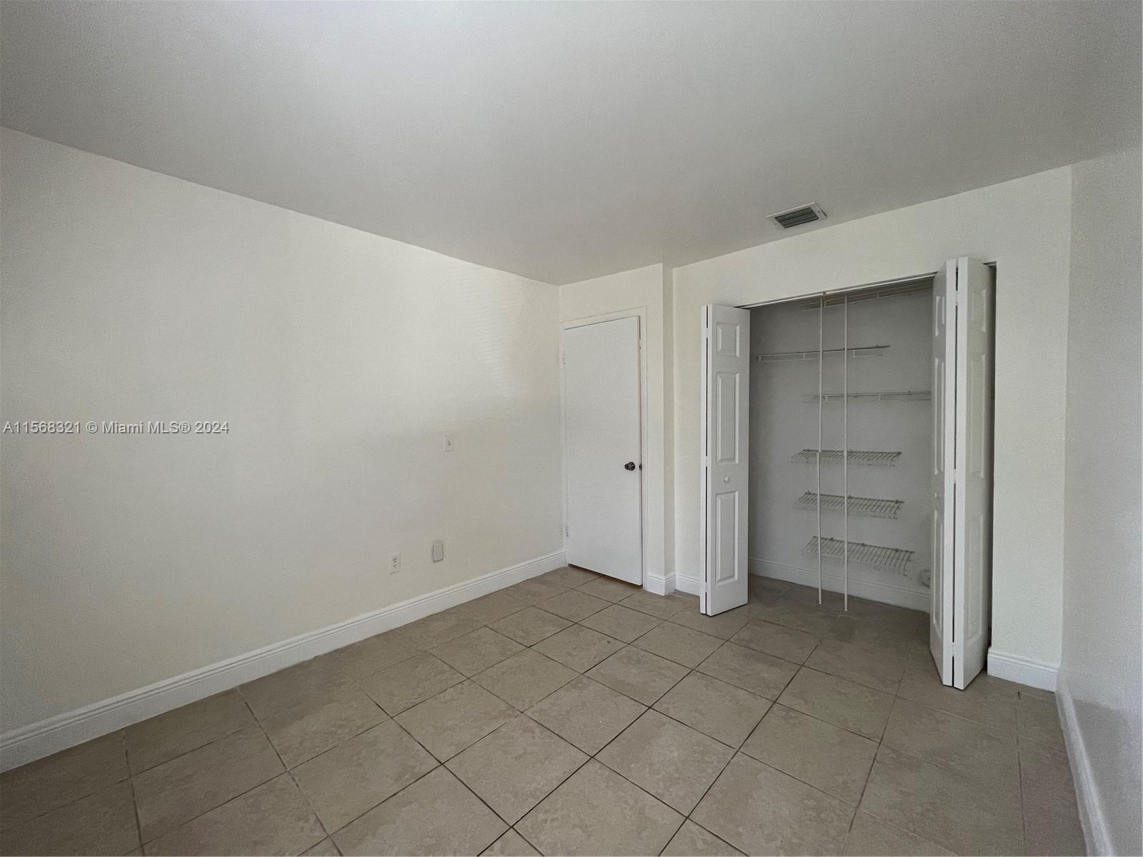 1818 Racquet Ct, North Lauderdale, Florida 33068, 3 Bedrooms Bedrooms, ,2 BathroomsBathrooms,Residentiallease,For Rent,1818 Racquet Ct,A11568321