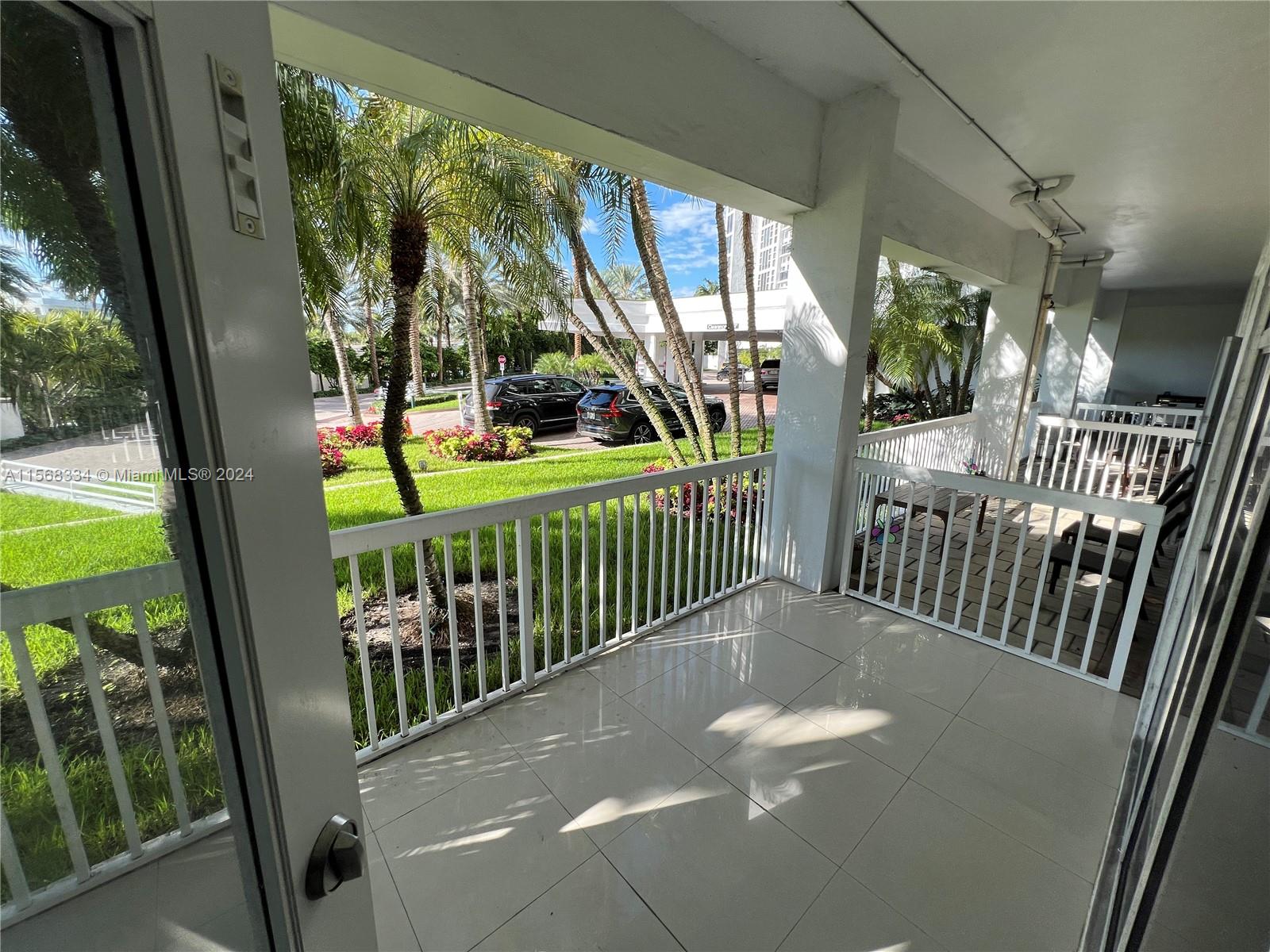 10275 Collins Ave 112, Bal Harbour, Florida 33154, ,1 BathroomBathrooms,Residential,For Sale,10275 Collins Ave 112,A11568334