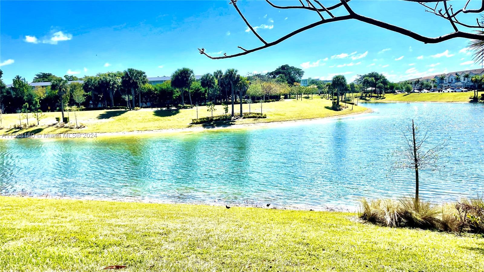 1283 Eucalyptus Dr, Hollywood, Florida 33021, 3 Bedrooms Bedrooms, ,2 BathroomsBathrooms,Residentiallease,For Rent,1283 Eucalyptus Dr,A11568180