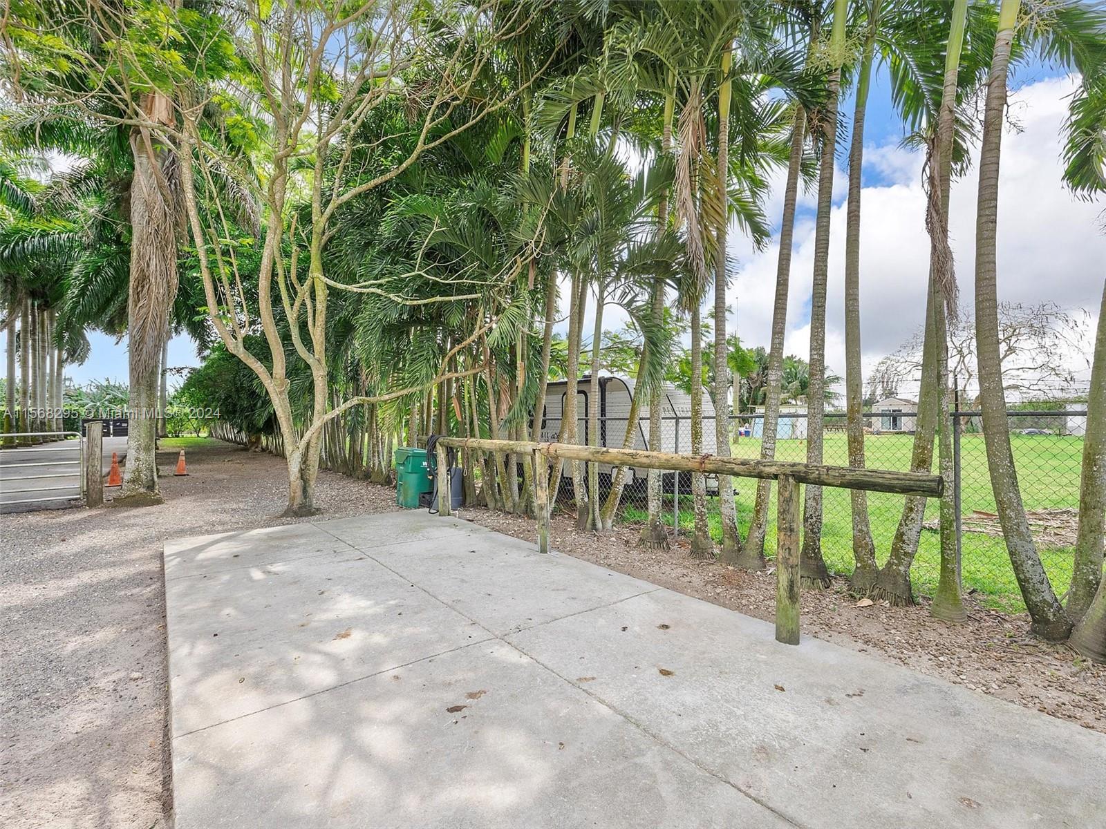 16450 SW 208th Ave, Miami, Florida 33187, 2 Bedrooms Bedrooms, ,2 BathroomsBathrooms,Residential,For Sale,16450 SW 208th Ave,A11568295