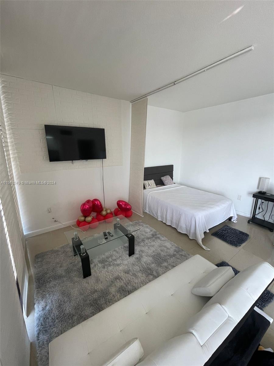 770 NE 69th St 1E, Miami, Florida 33138, ,1 BathroomBathrooms,Residentiallease,For Rent,770 NE 69th St 1E,A11568349