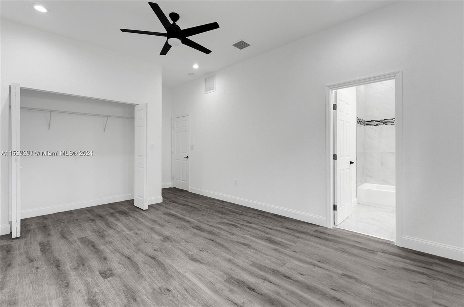 108 NW 1st Ave 1-2, Hallandale Beach, Florida 33009, 4 Bedrooms Bedrooms, ,3 BathroomsBathrooms,Residentiallease,For Rent,108 NW 1st Ave 1-2,A11567271