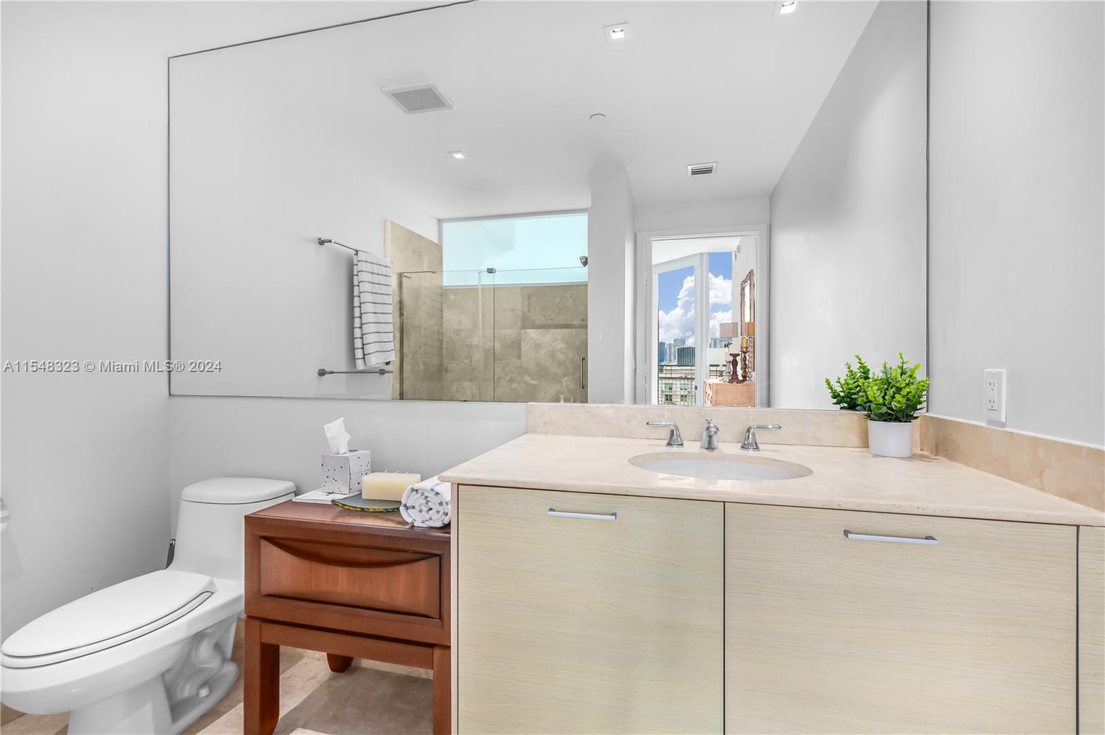 350 NE 24th St PH2, Miami, Florida 33137, 2 Bedrooms Bedrooms, ,2 BathroomsBathrooms,Residential,For Sale,350 NE 24th St PH2,A11548323