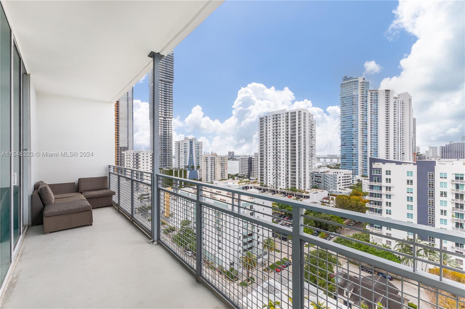350 NE 24th St PH2, Miami, Florida 33137, 2 Bedrooms Bedrooms, ,2 BathroomsBathrooms,Residential,For Sale,350 NE 24th St PH2,A11548323