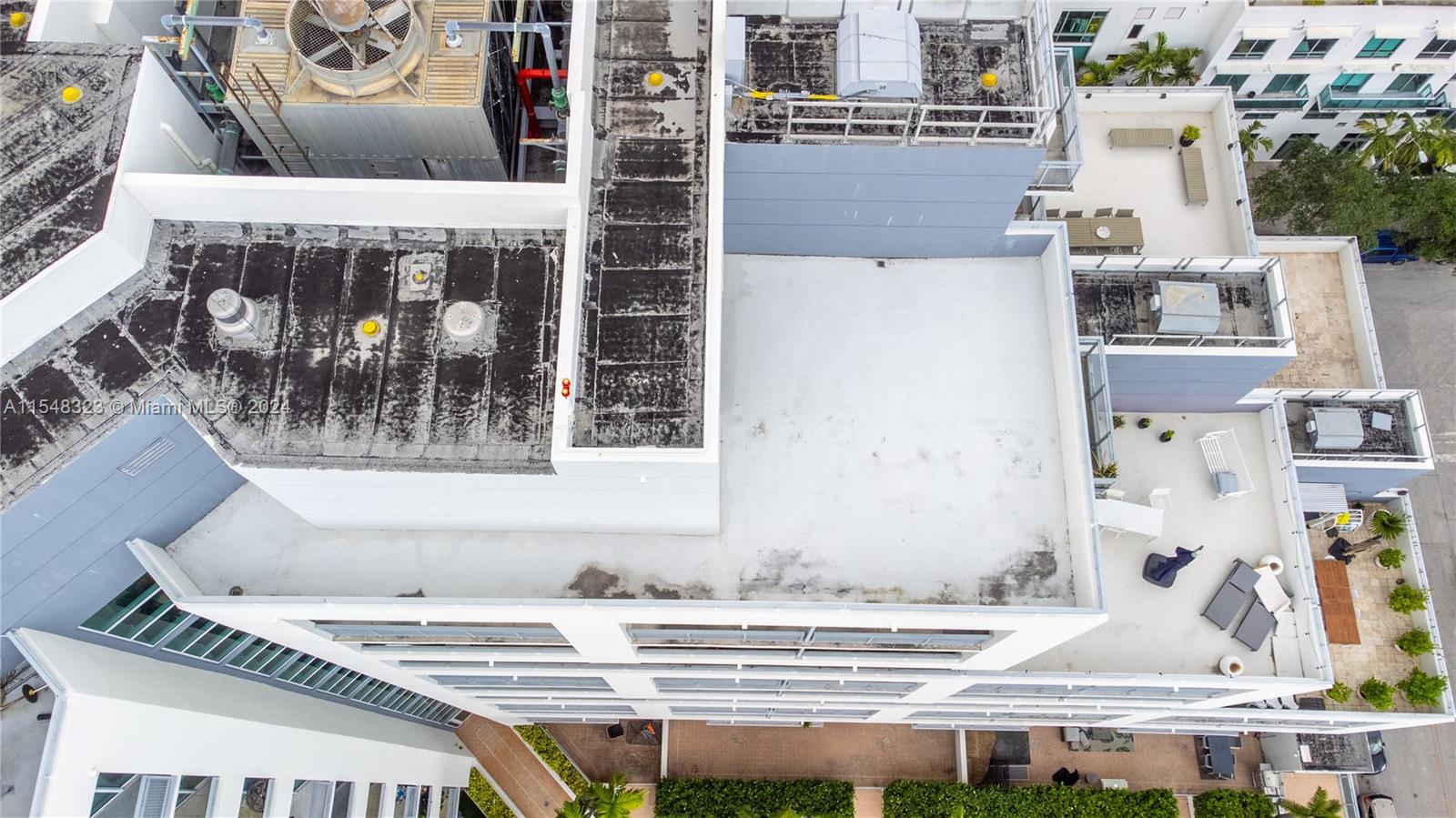 350 NE 24th St PH2, Miami, Florida 33137, 2 Bedrooms Bedrooms, ,2 BathroomsBathrooms,Residential,For Sale,350 NE 24th St PH2,A11548323