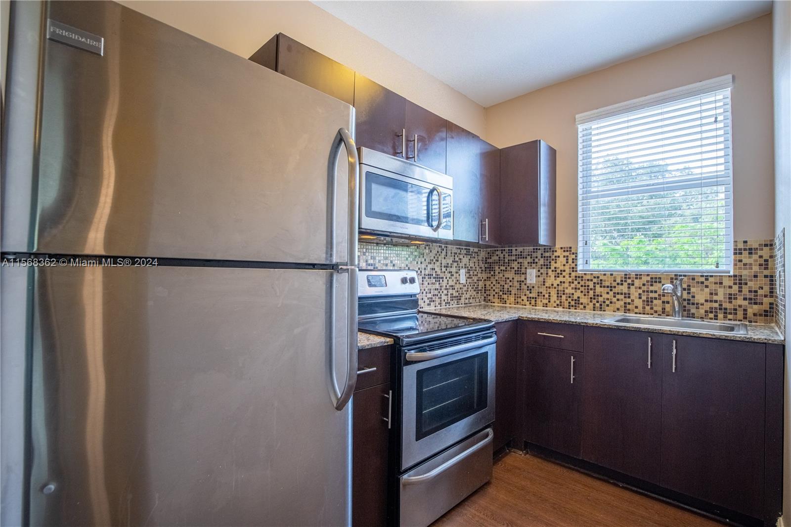 5416 NE 1st Ct 6, Miami, Florida 33137, 2 Bedrooms Bedrooms, ,1 BathroomBathrooms,Residentiallease,For Rent,5416 NE 1st Ct 6,A11568362