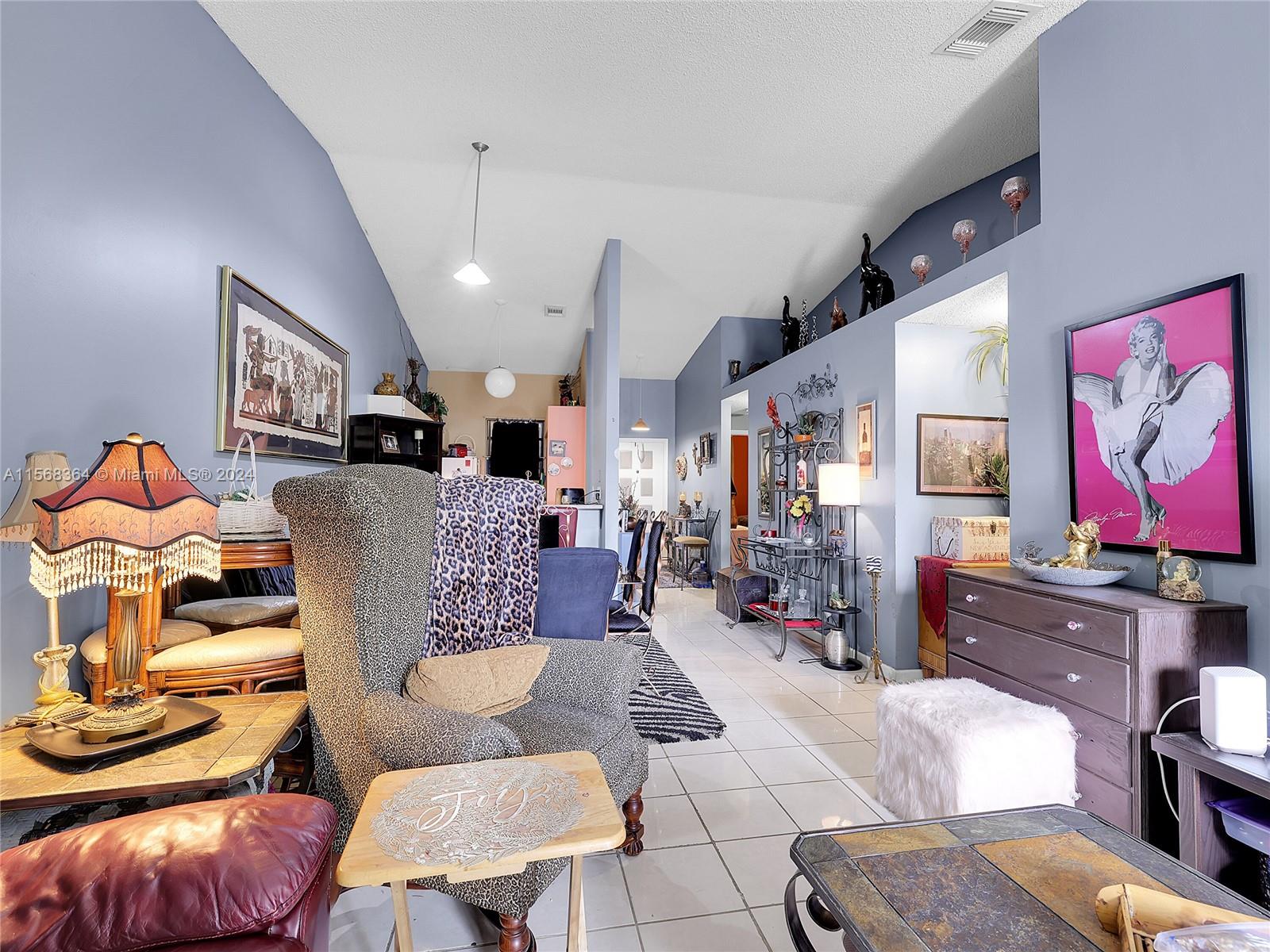 6773 NW 186th Ter 6773, Hialeah, Florida 33015, 2 Bedrooms Bedrooms, ,2 BathroomsBathrooms,Residential,For Sale,6773 NW 186th Ter 6773,A11568364