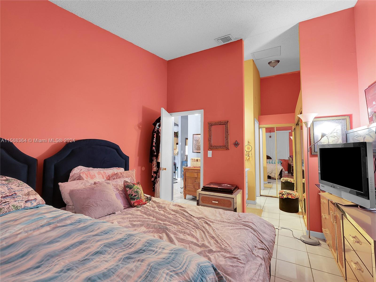 6773 NW 186th Ter 6773, Hialeah, Florida 33015, 2 Bedrooms Bedrooms, ,2 BathroomsBathrooms,Residential,For Sale,6773 NW 186th Ter 6773,A11568364