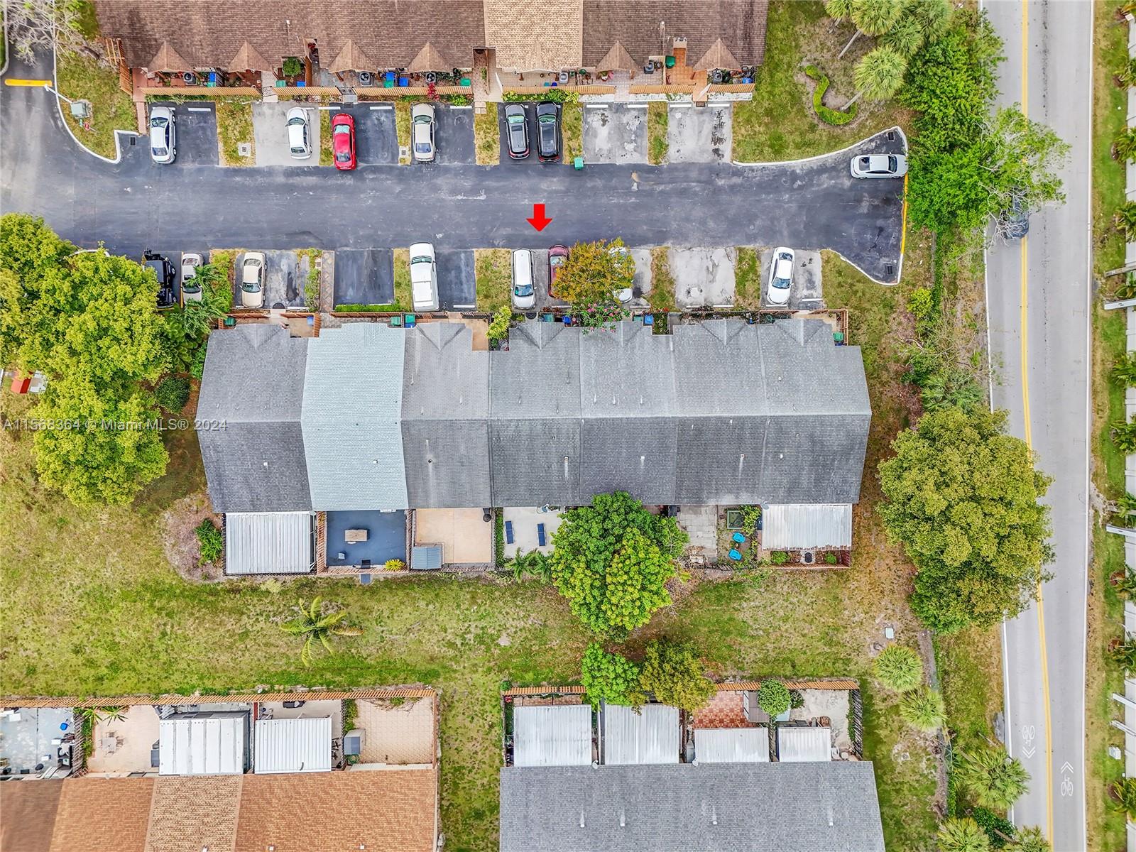 6773 NW 186th Ter 6773, Hialeah, Florida 33015, 2 Bedrooms Bedrooms, ,2 BathroomsBathrooms,Residential,For Sale,6773 NW 186th Ter 6773,A11568364