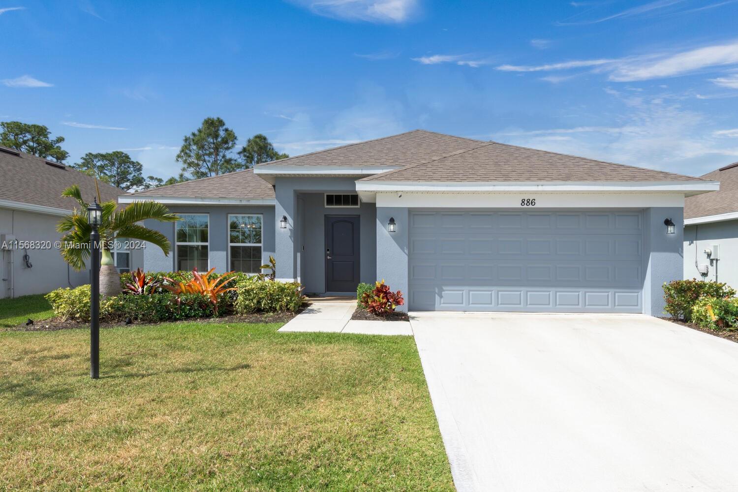 886 NE Whistling Duck Way  For Sale A11568320, FL