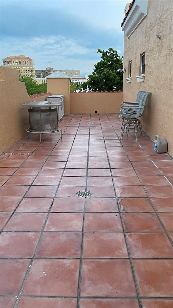 12 x 40 feet terrace