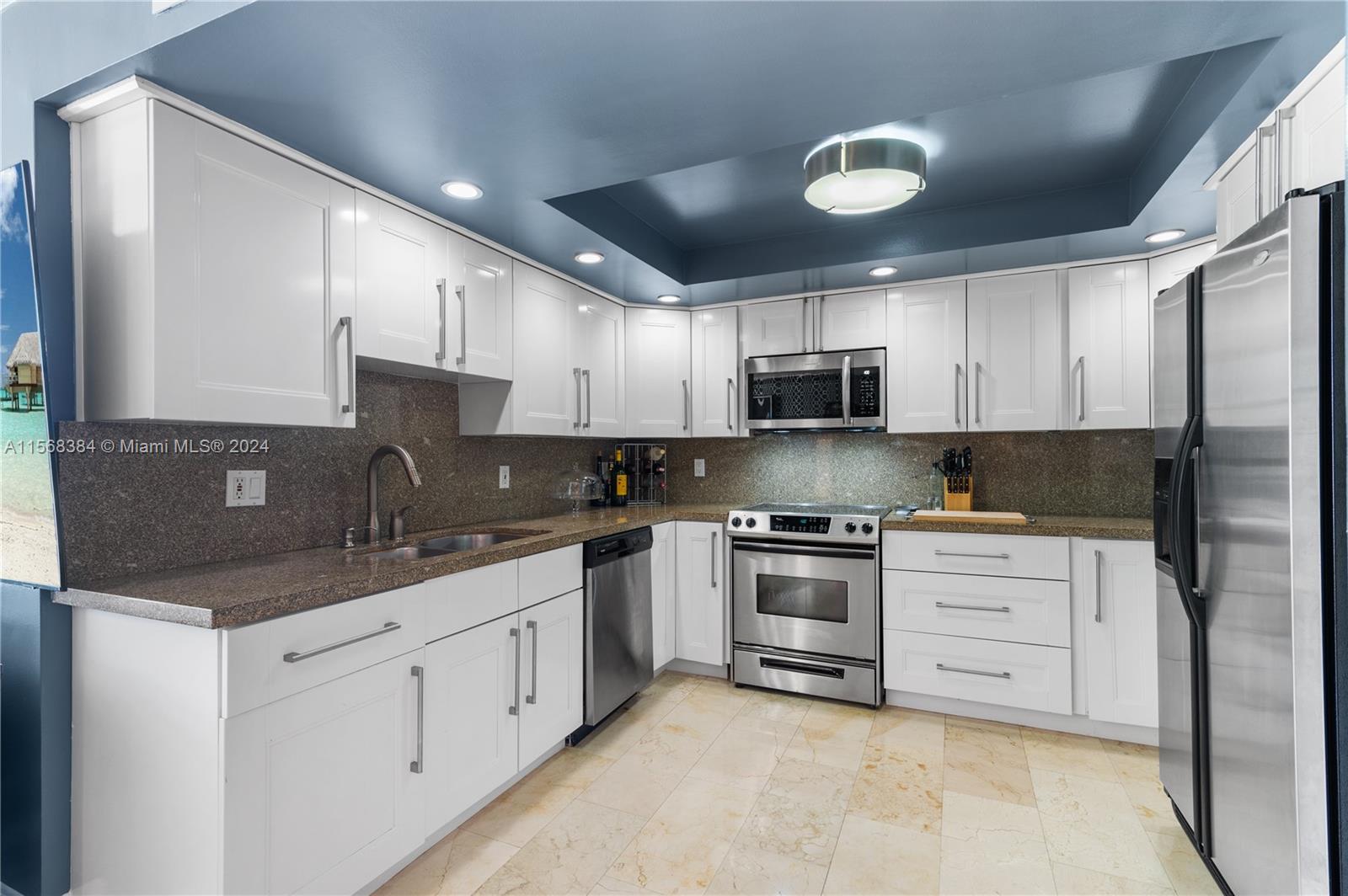 200 Leslie Dr 202, Hallandale Beach, Florida 33009, 2 Bedrooms Bedrooms, ,2 BathroomsBathrooms,Residential,For Sale,200 Leslie Dr 202,A11568384