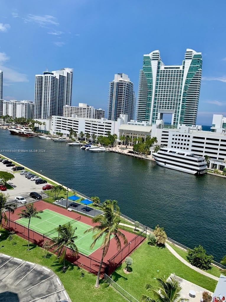 200 Leslie Dr 202, Hallandale Beach, Florida 33009, 2 Bedrooms Bedrooms, ,2 BathroomsBathrooms,Residential,For Sale,200 Leslie Dr 202,A11568384