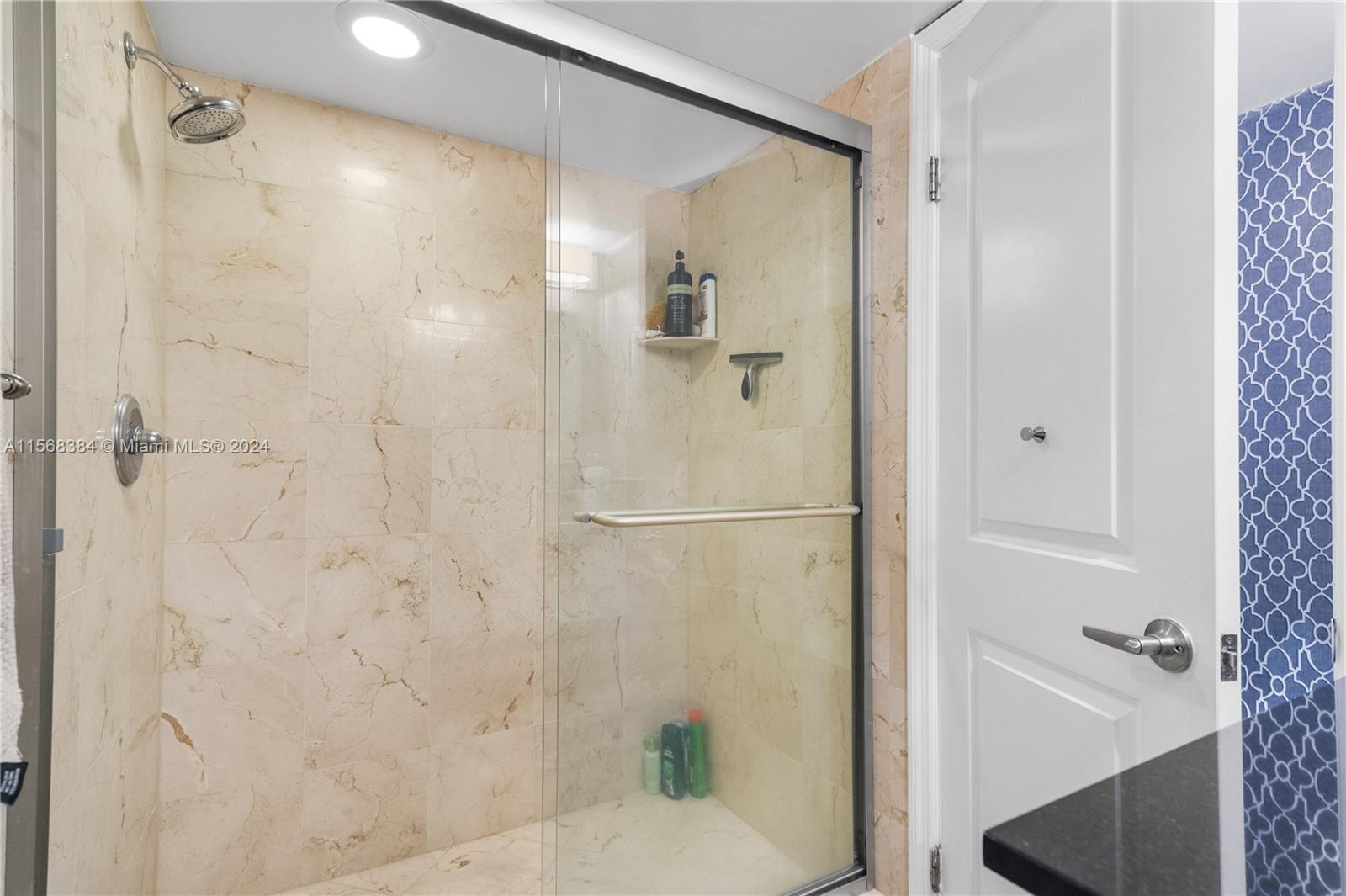 200 Leslie Dr 202, Hallandale Beach, Florida 33009, 2 Bedrooms Bedrooms, ,2 BathroomsBathrooms,Residential,For Sale,200 Leslie Dr 202,A11568384