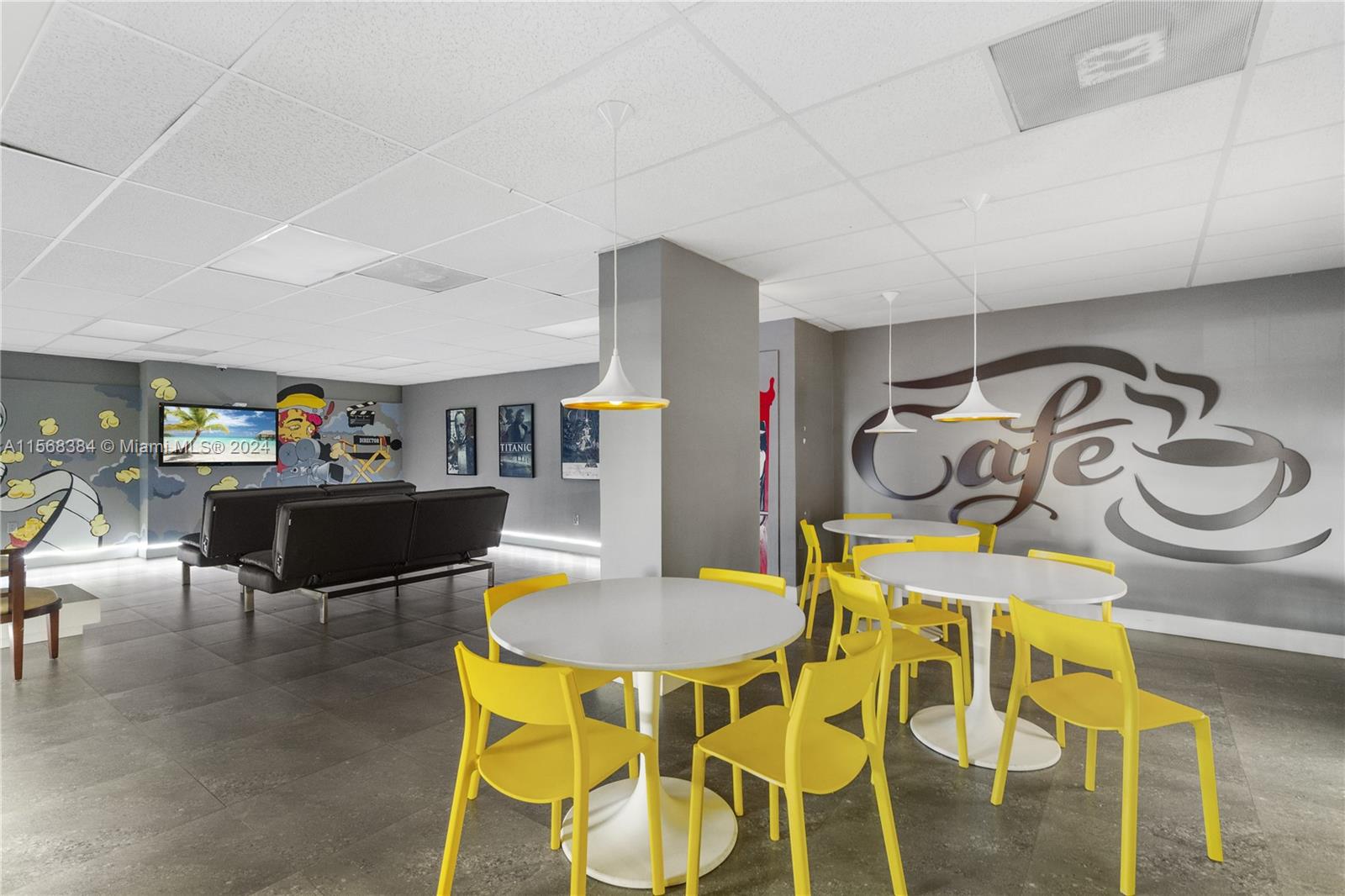 200 Leslie Dr 202, Hallandale Beach, Florida 33009, 2 Bedrooms Bedrooms, ,2 BathroomsBathrooms,Residential,For Sale,200 Leslie Dr 202,A11568384